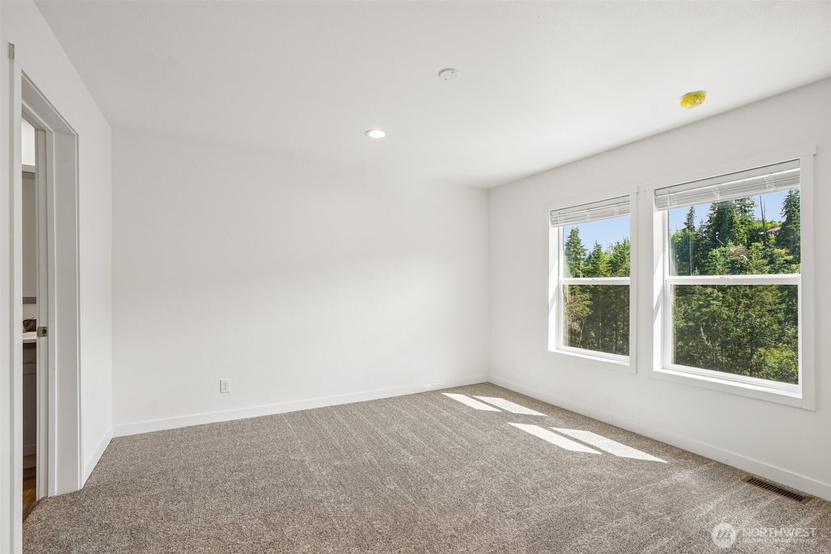 438 S Portal Loop Property Photo 23