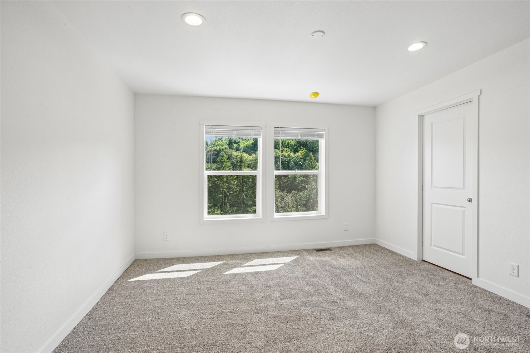 438 S Portal Loop Property Photo 26