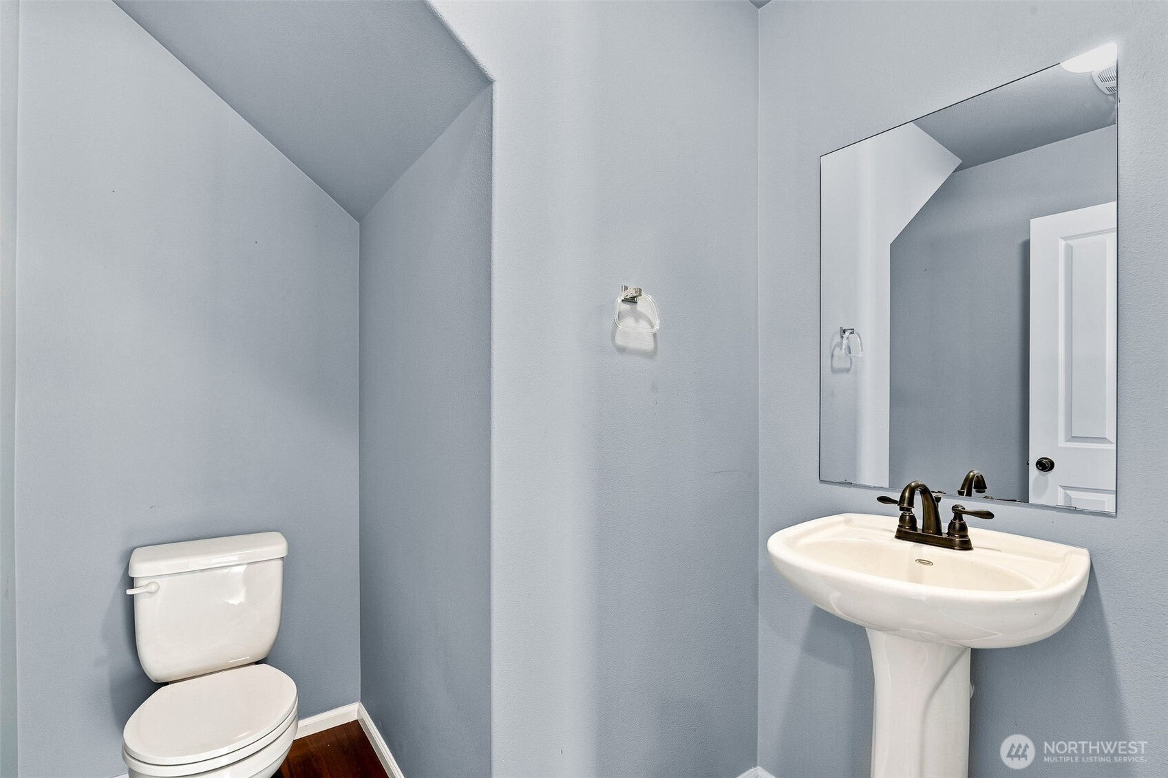 1404 Daffodil Avenue Property Photo 10