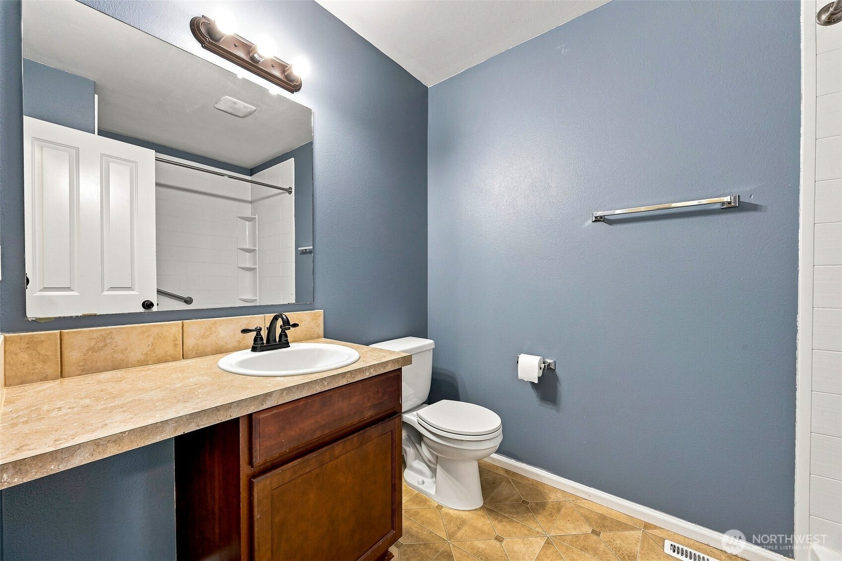 1404 Daffodil Avenue Property Photo 13