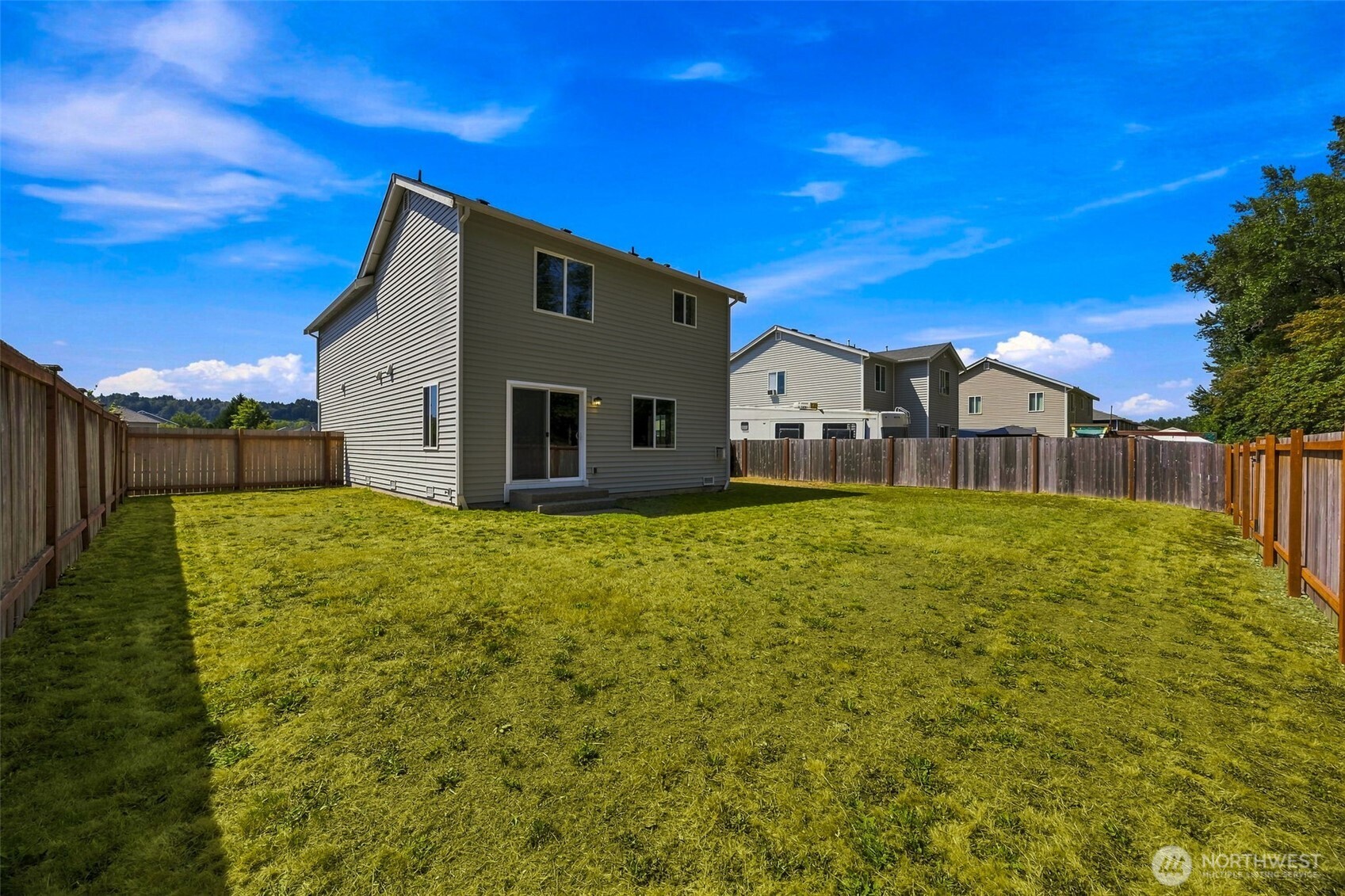 1404 Daffodil Avenue Property Photo 22