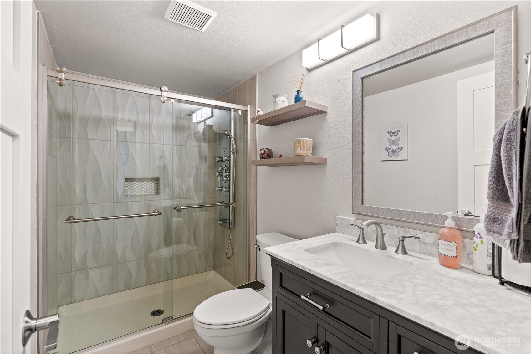 2204 163rd Street Property Photo 25