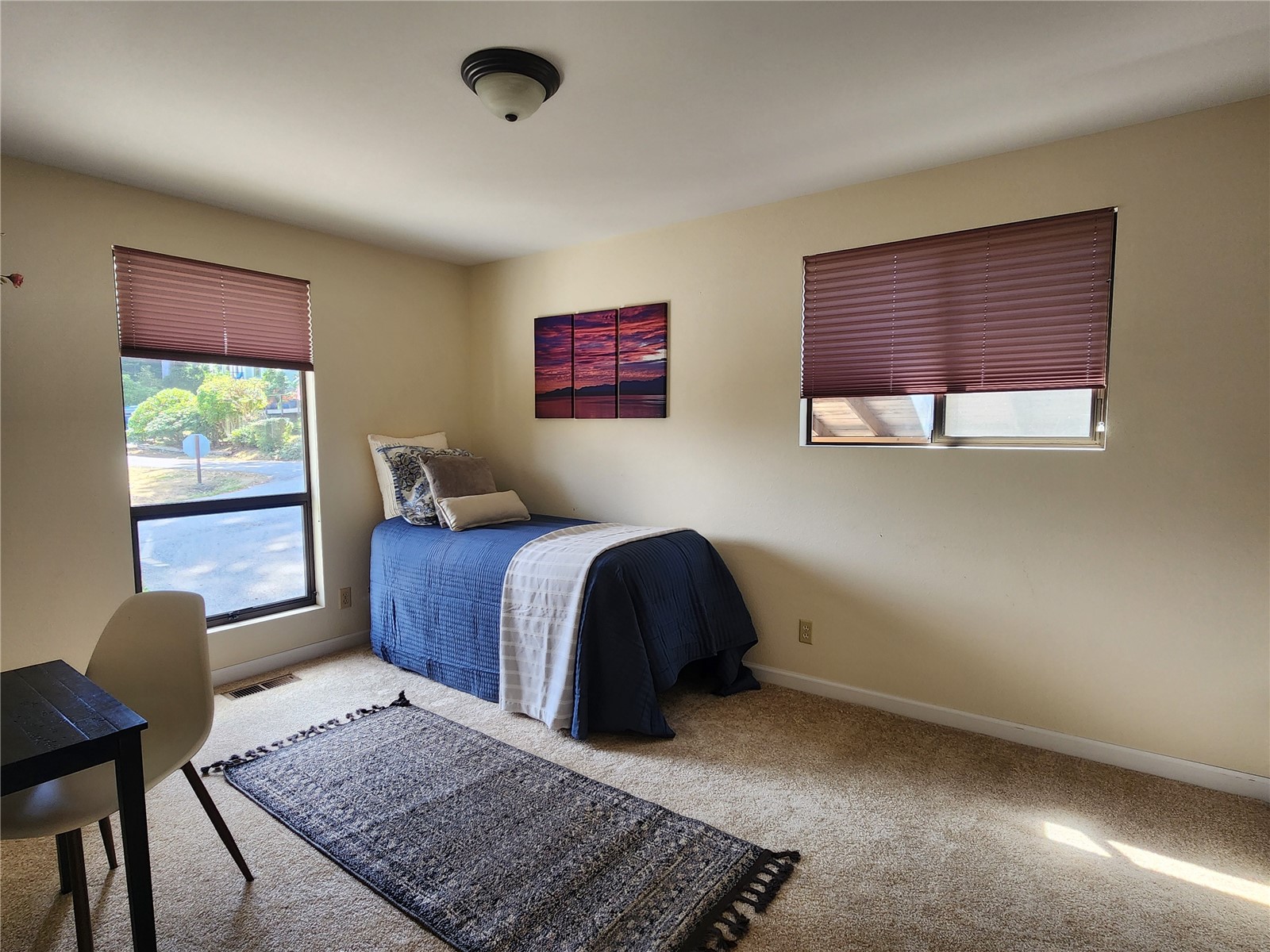 2426 Eastpoint Drive Property Photo 15