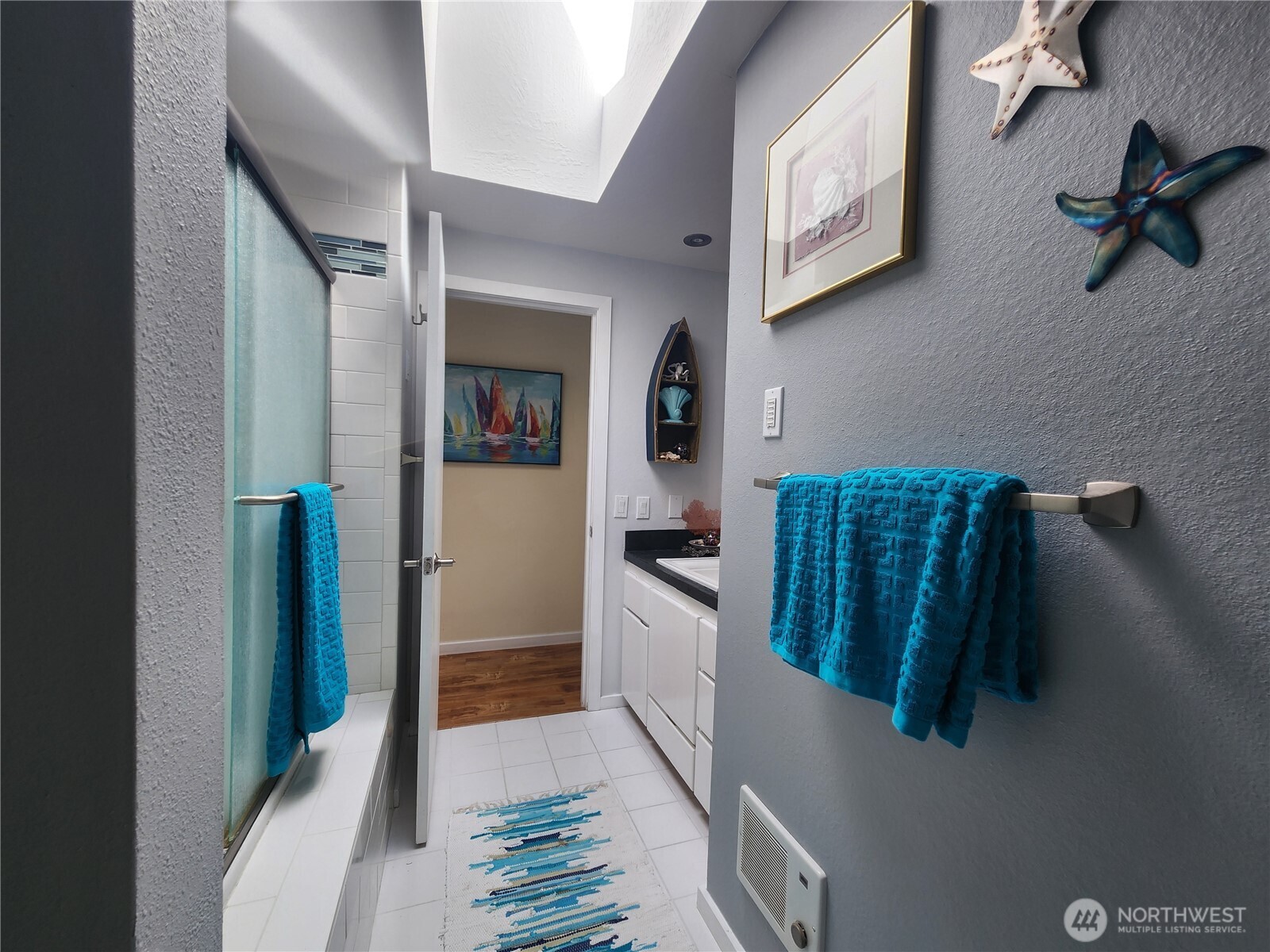 2426 Eastpoint Drive Property Photo 17