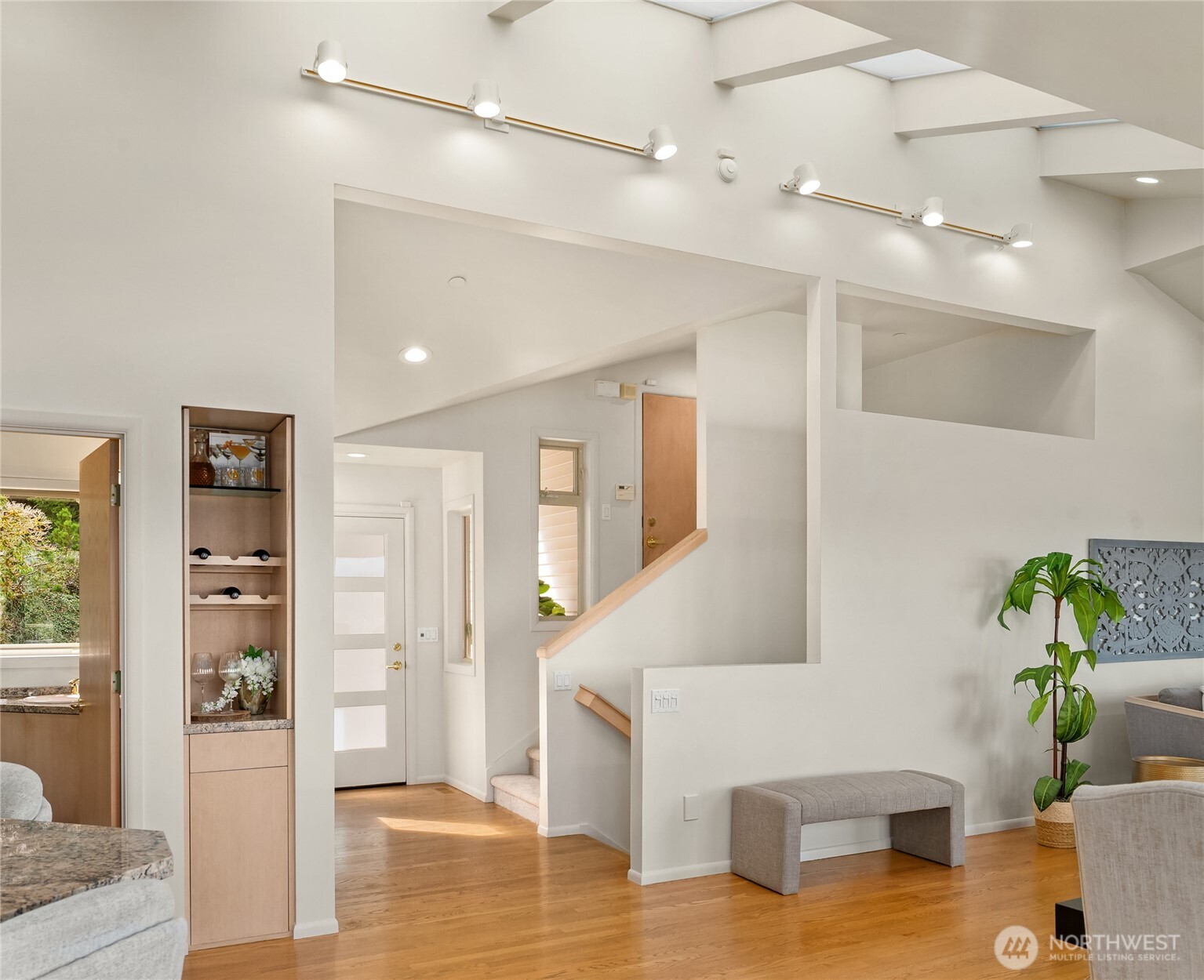 936 170th Place Property Photo 20