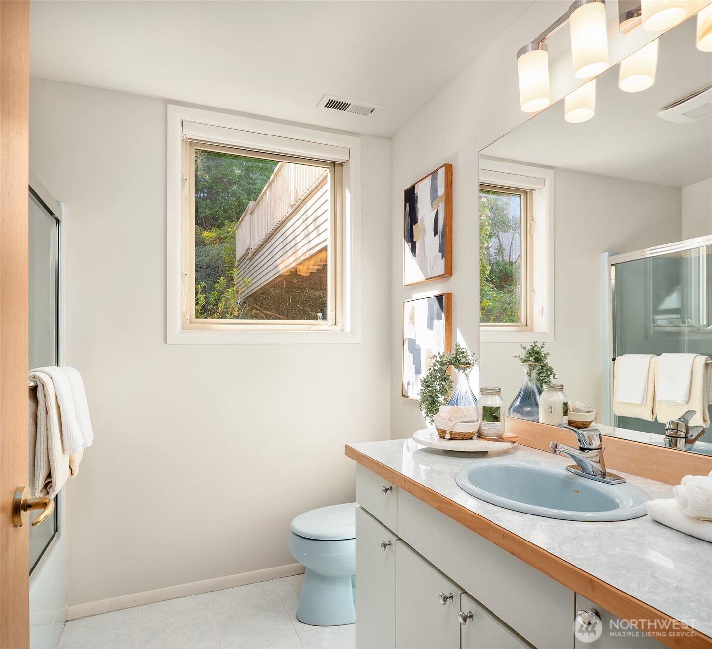 936 170th Place Property Photo 27