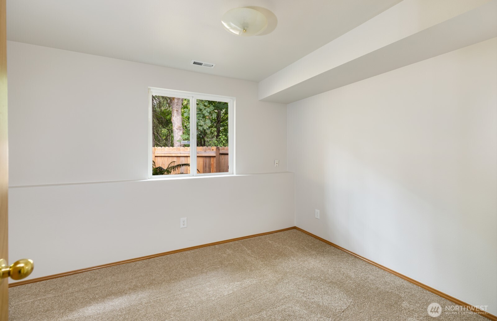 2343 Steamboat Loop Property Photo 24