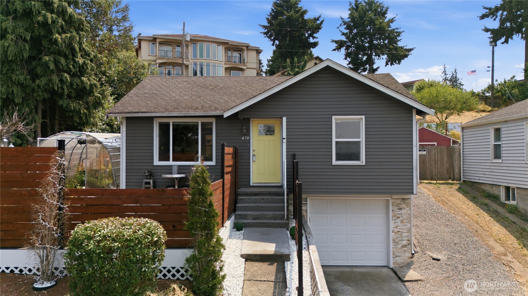470 Grandey Way Property Photo 1