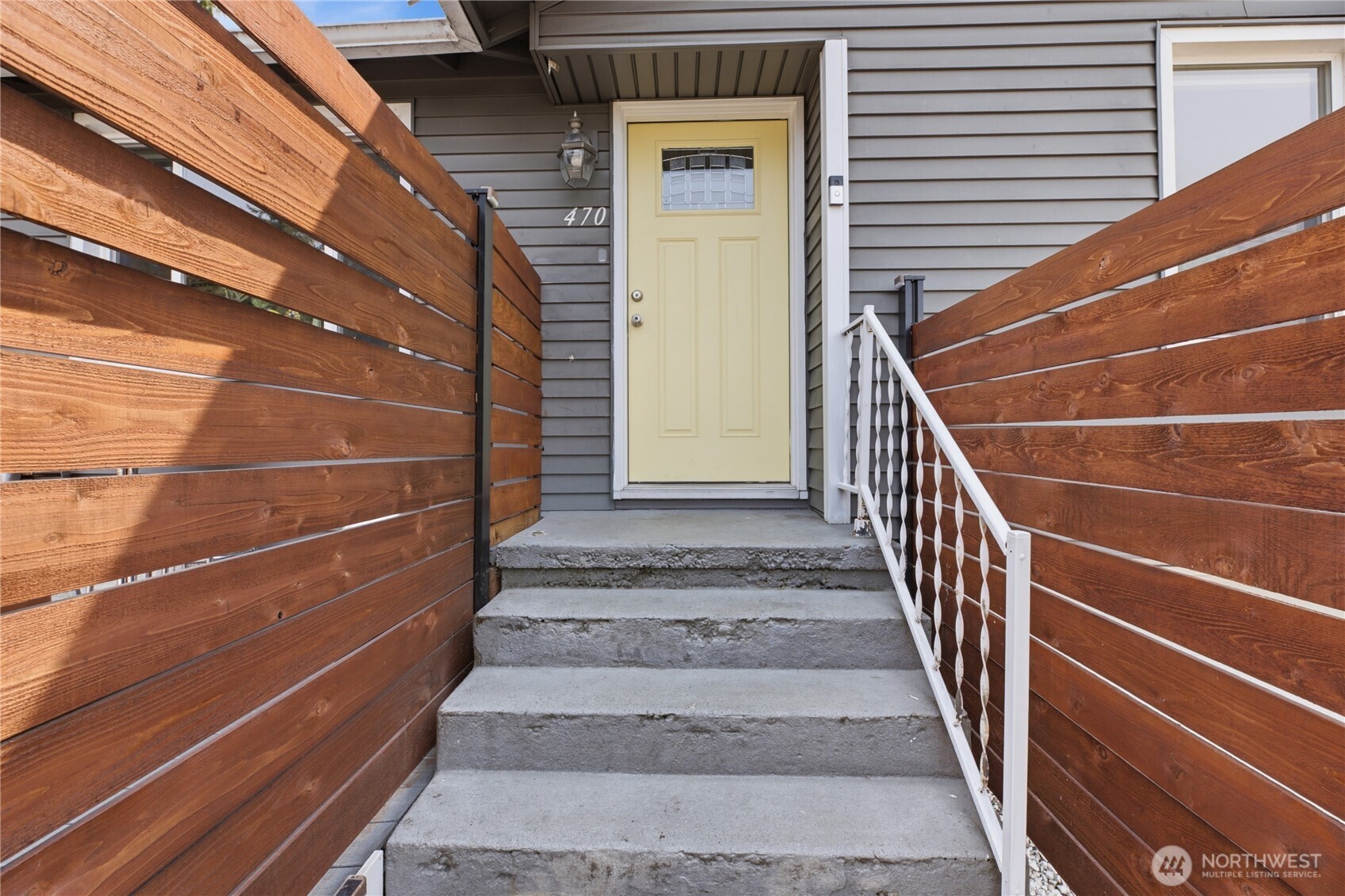 470 Grandey Way Property Photo 4