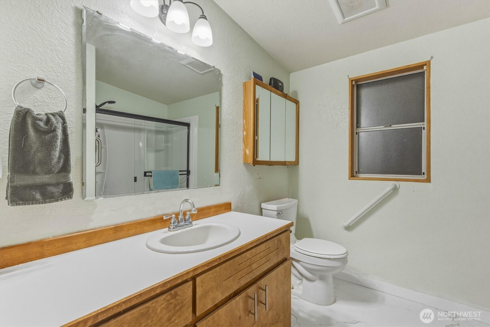 333 Franklin Place Property Photo 16