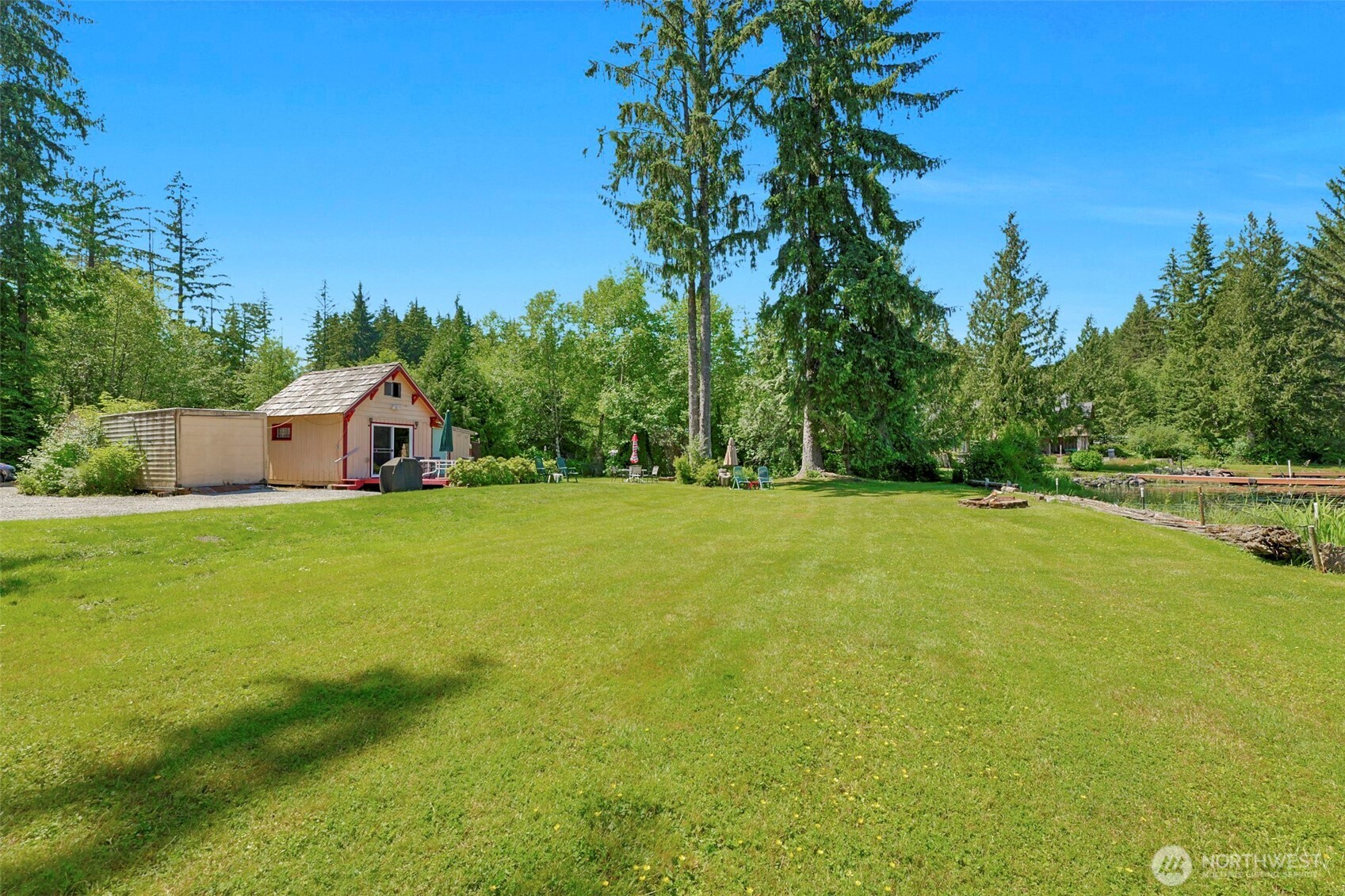 32893 S Shore Drive Property Photo 9