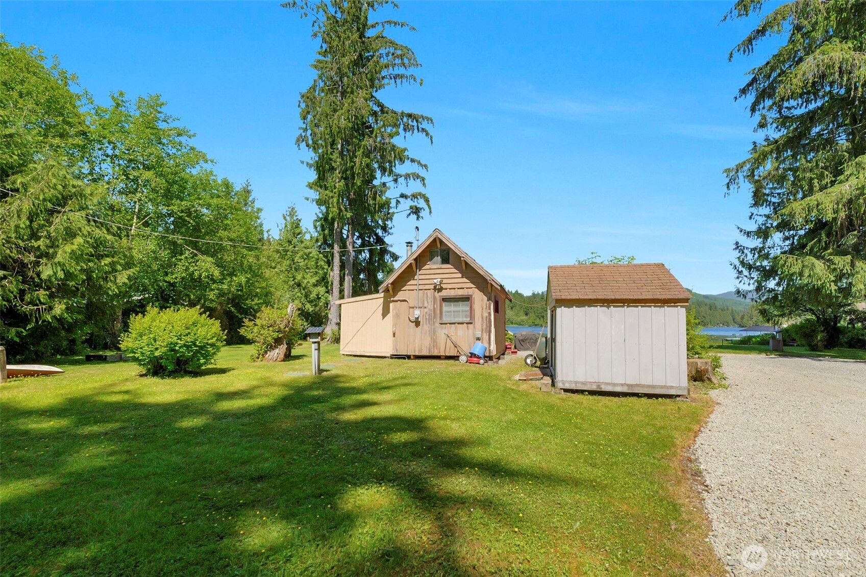32893 S Shore Drive Property Photo 10