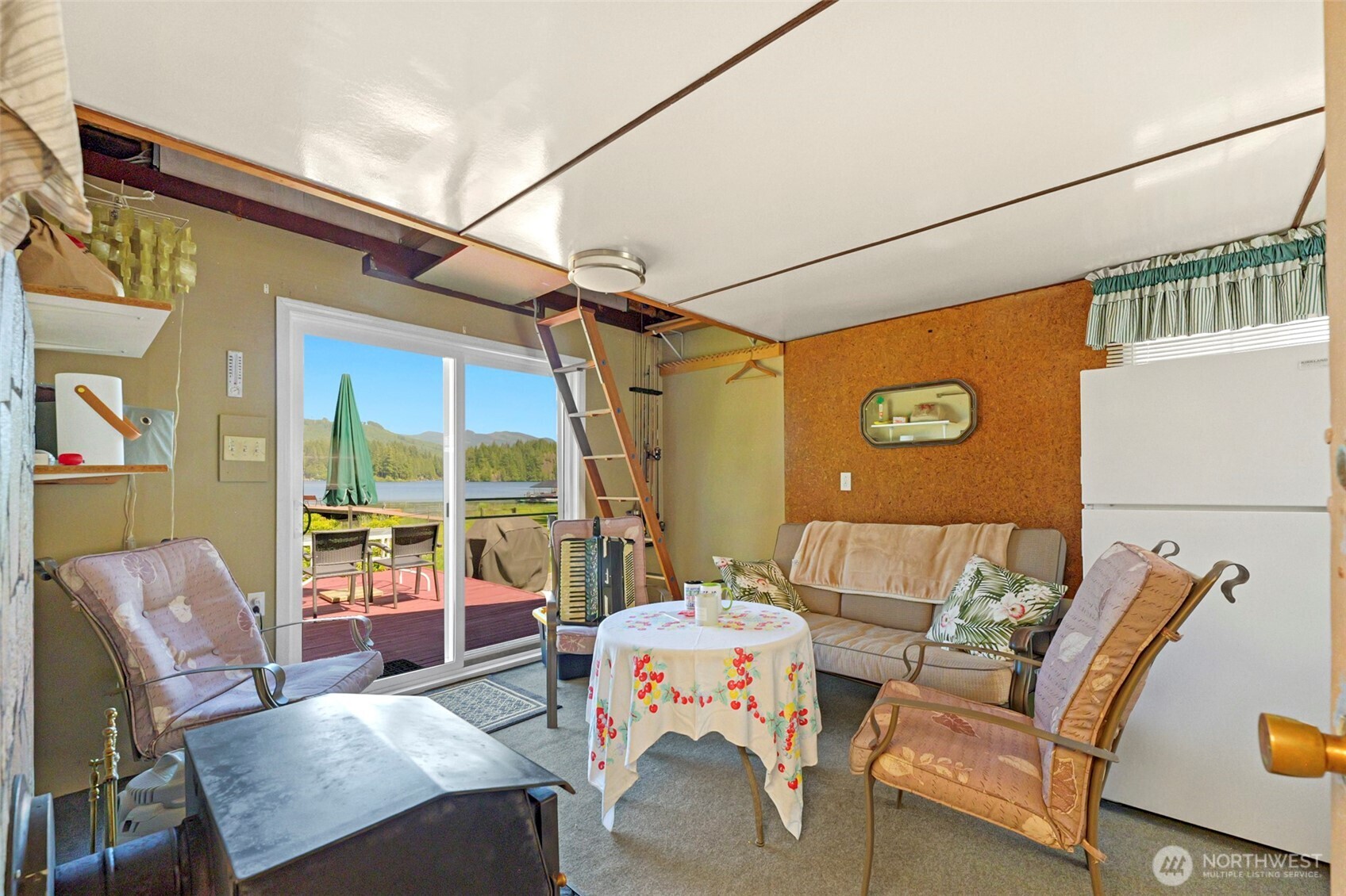 32893 S Shore Drive Property Photo 21