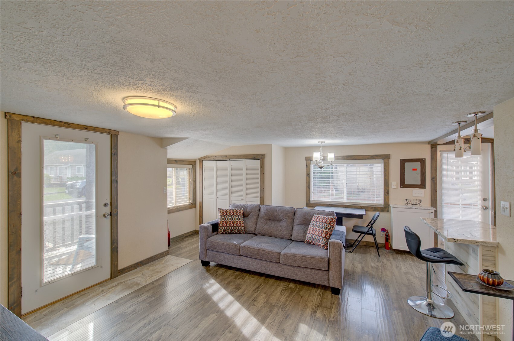 1213 269th Place Property Photo 5