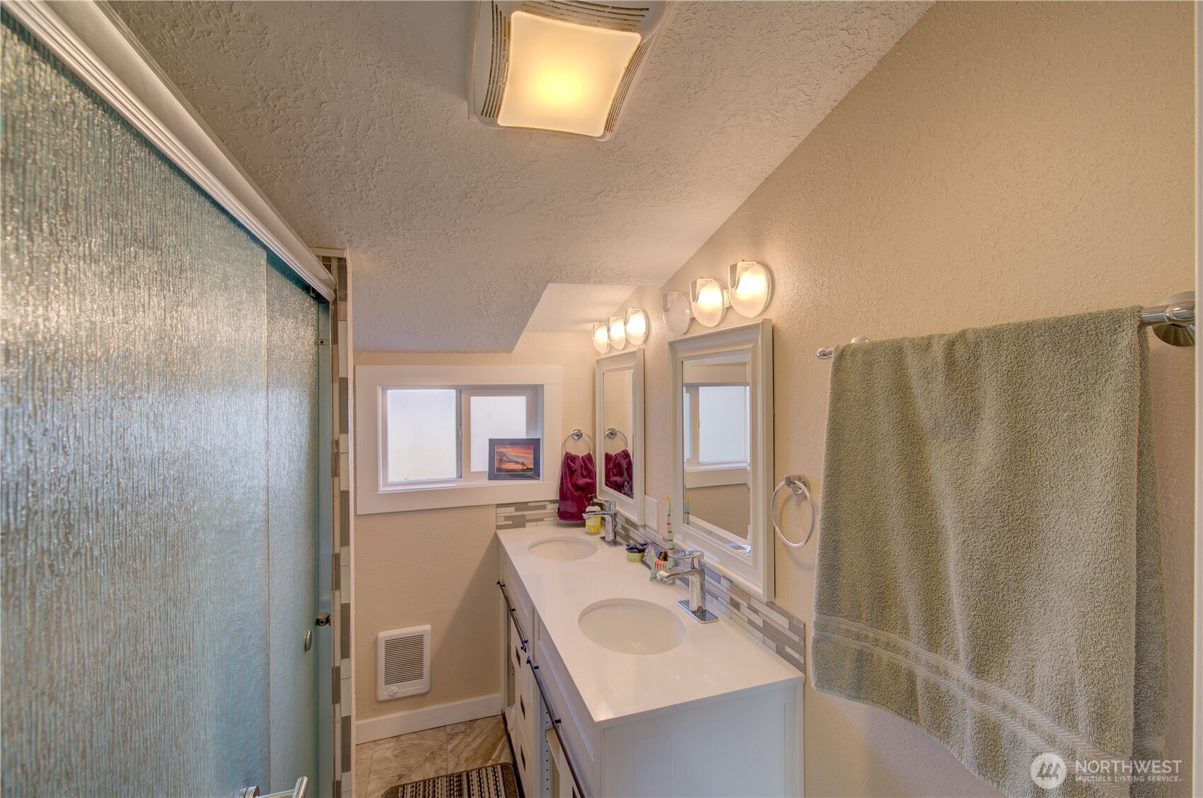 1213 269th Place Property Photo 13