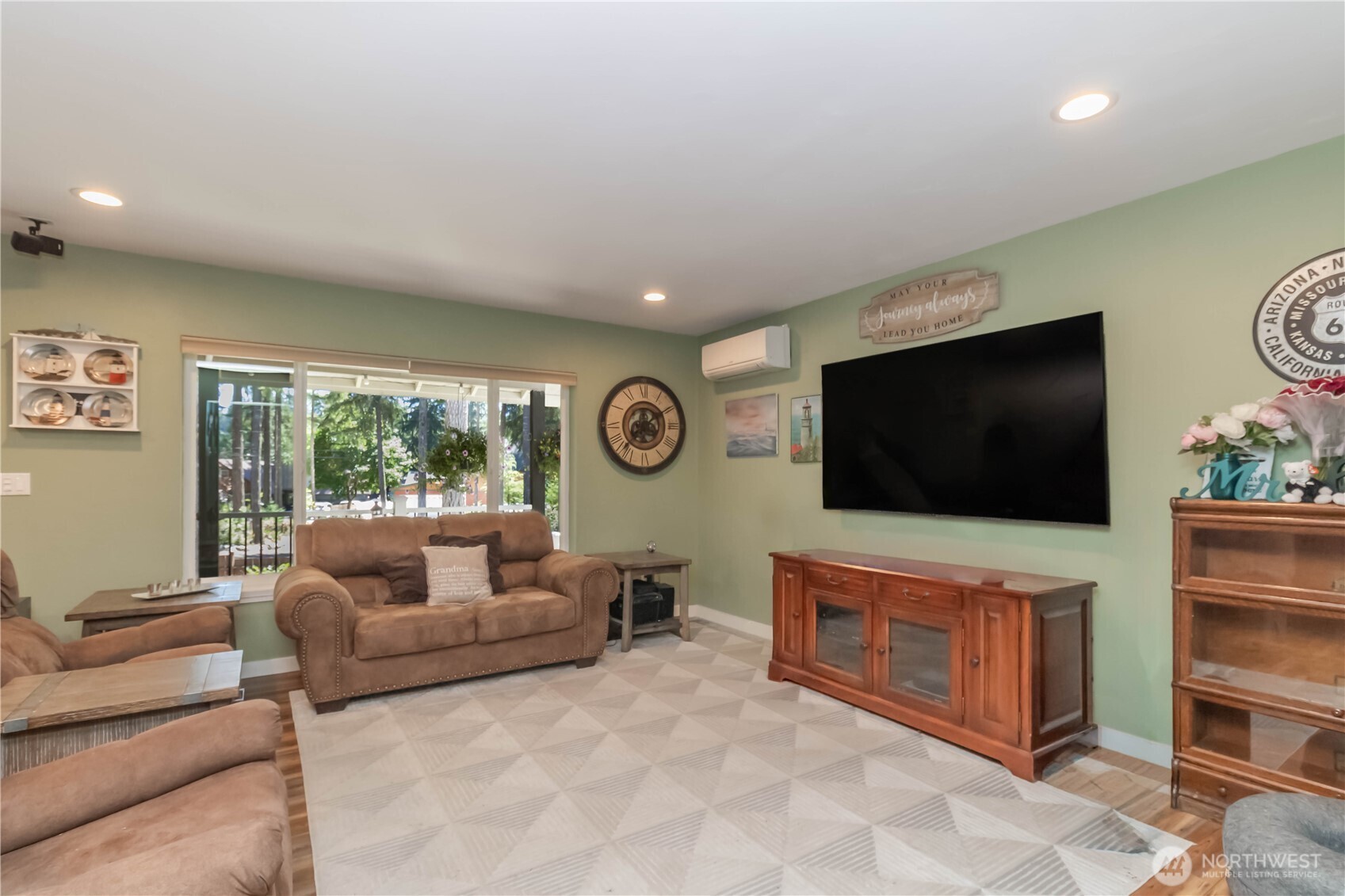 60 E Cardigan Court Property Photo 12