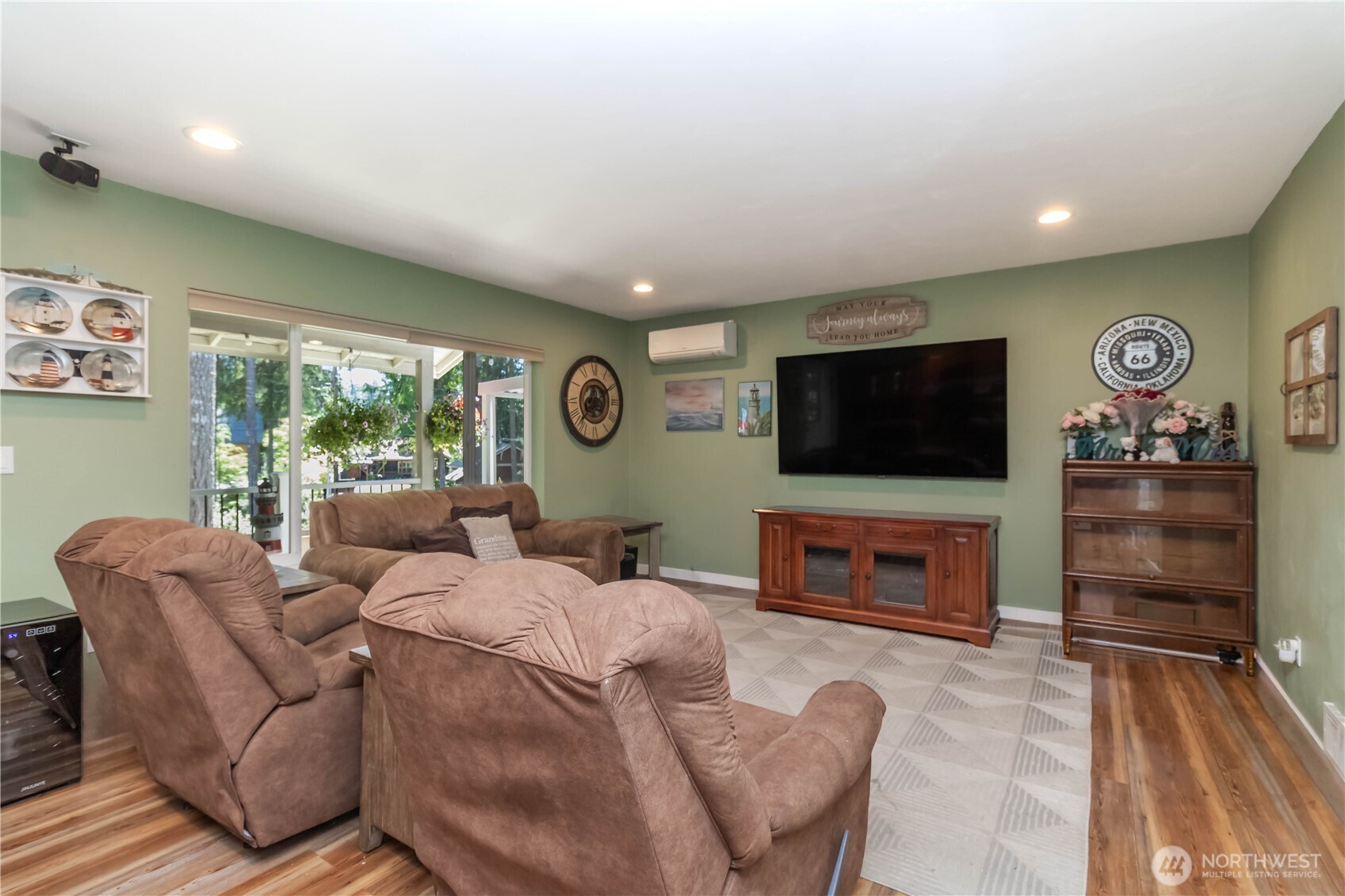 60 E Cardigan Court Property Photo 13