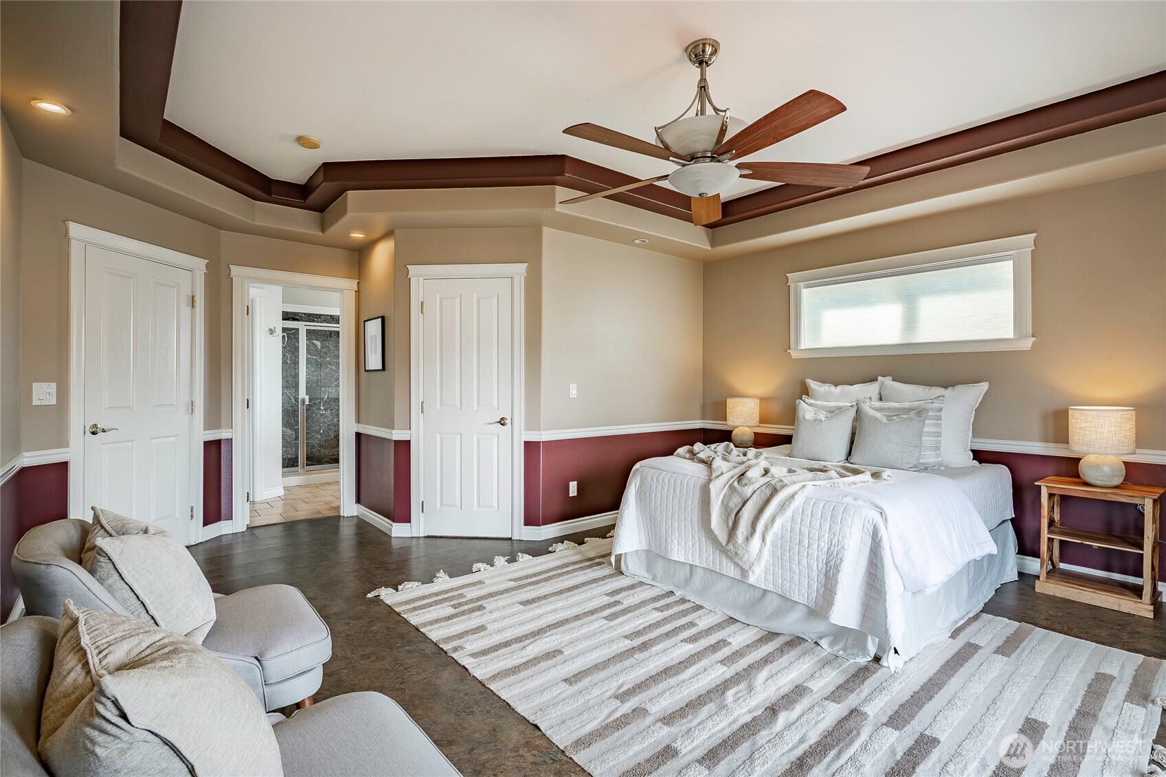 4410 Glasgow Way Property Photo 15