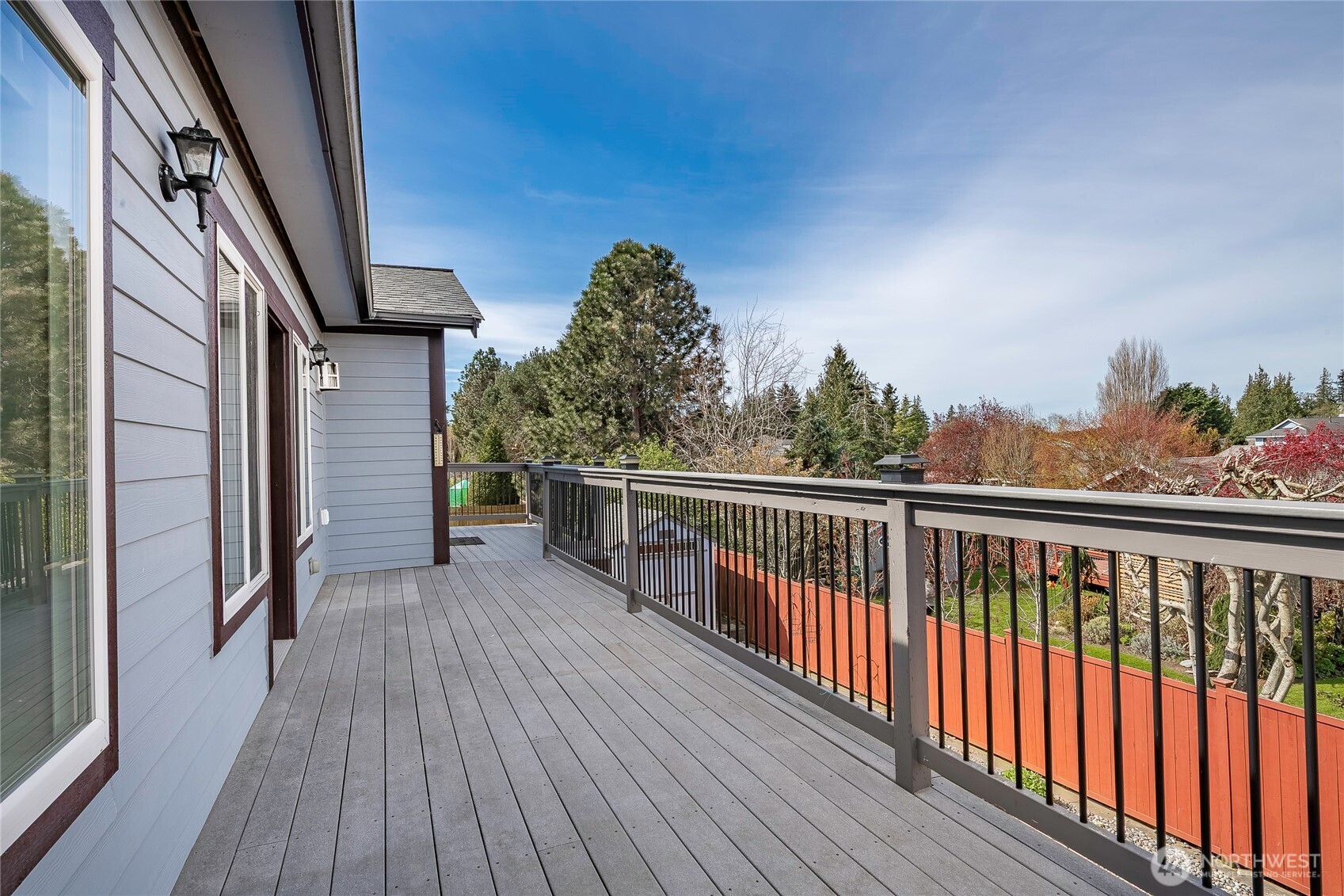 4410 Glasgow Way Property Photo 27