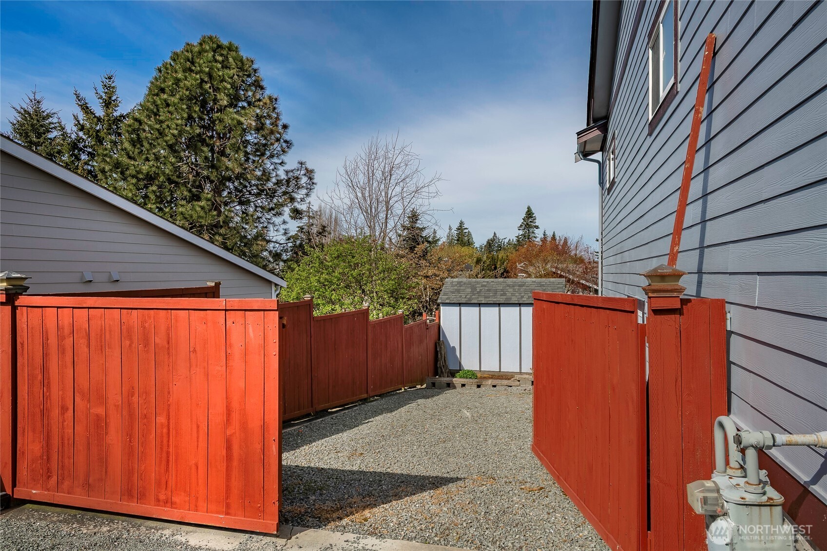 4410 Glasgow Way Property Photo 33