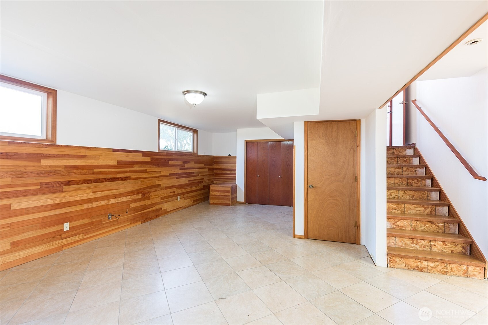12 Tulip Lane Property Photo 33
