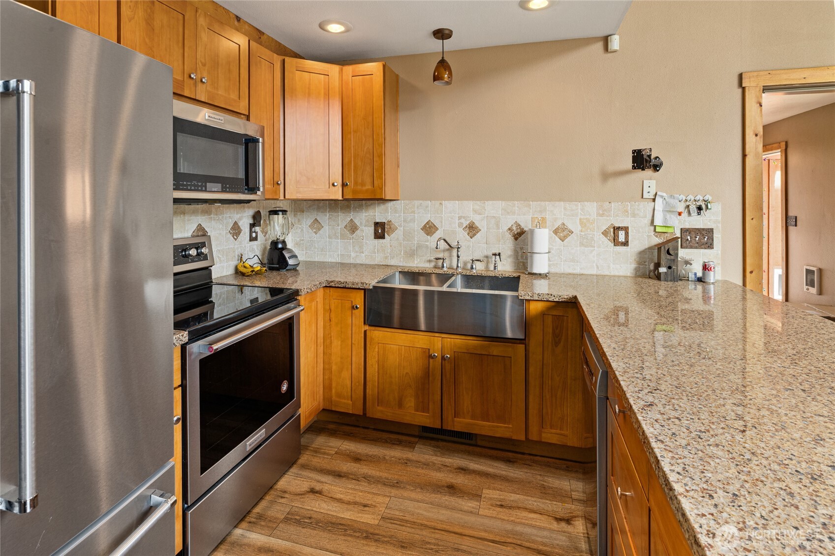 160 Ronald Ridge Drive Property Photo 11