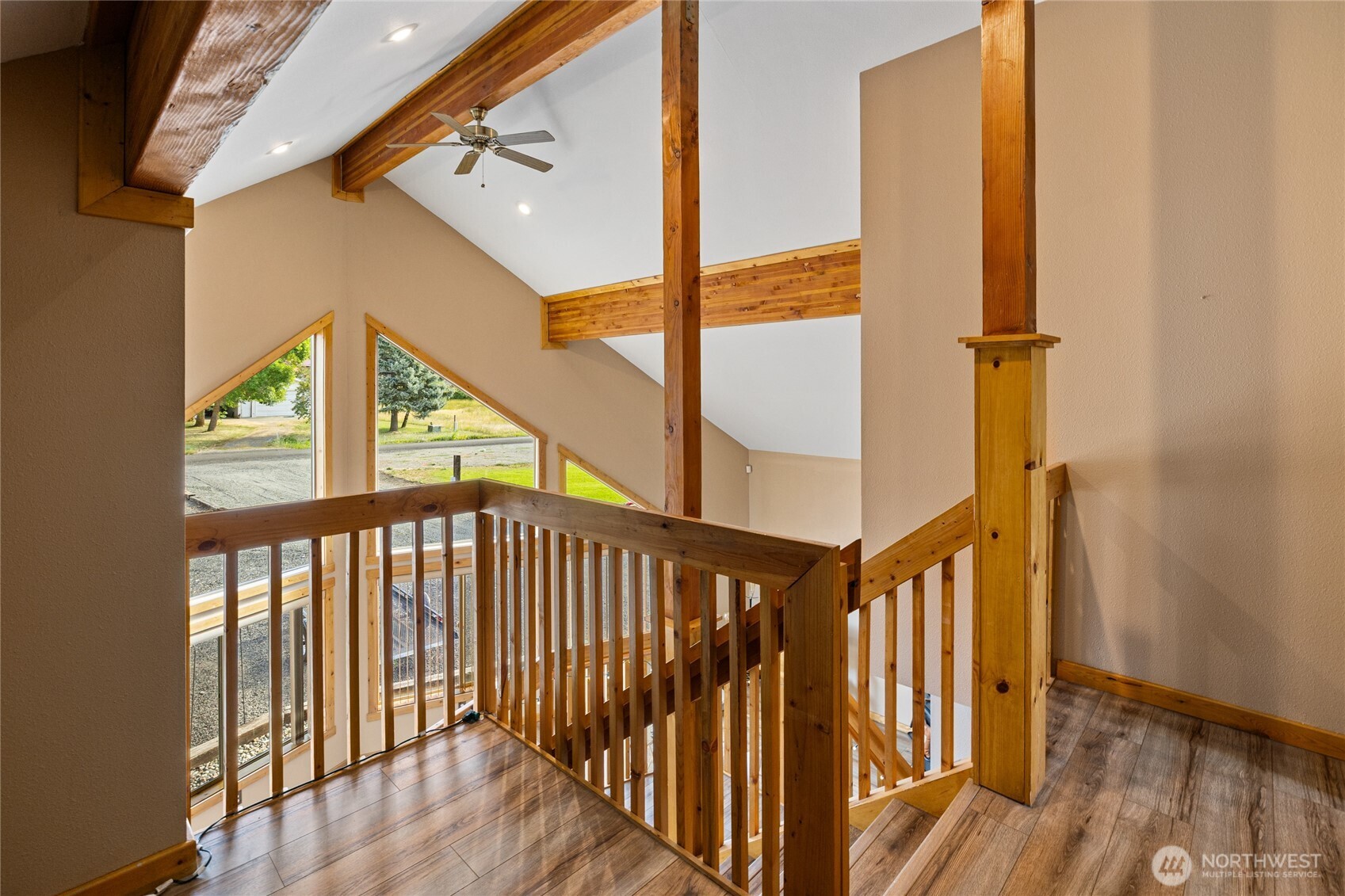 160 Ronald Ridge Drive Property Photo 15