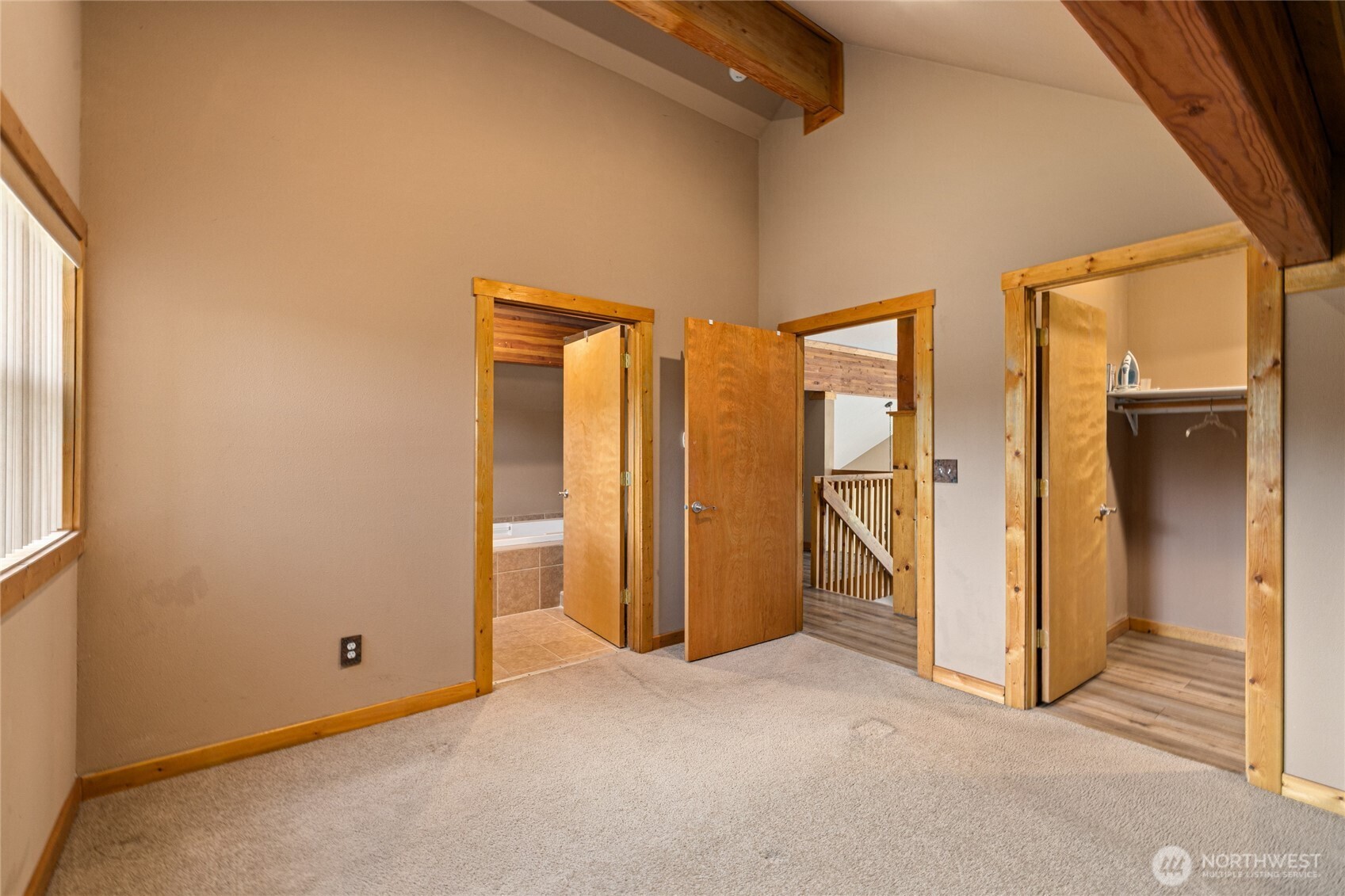 160 Ronald Ridge Drive Property Photo 18