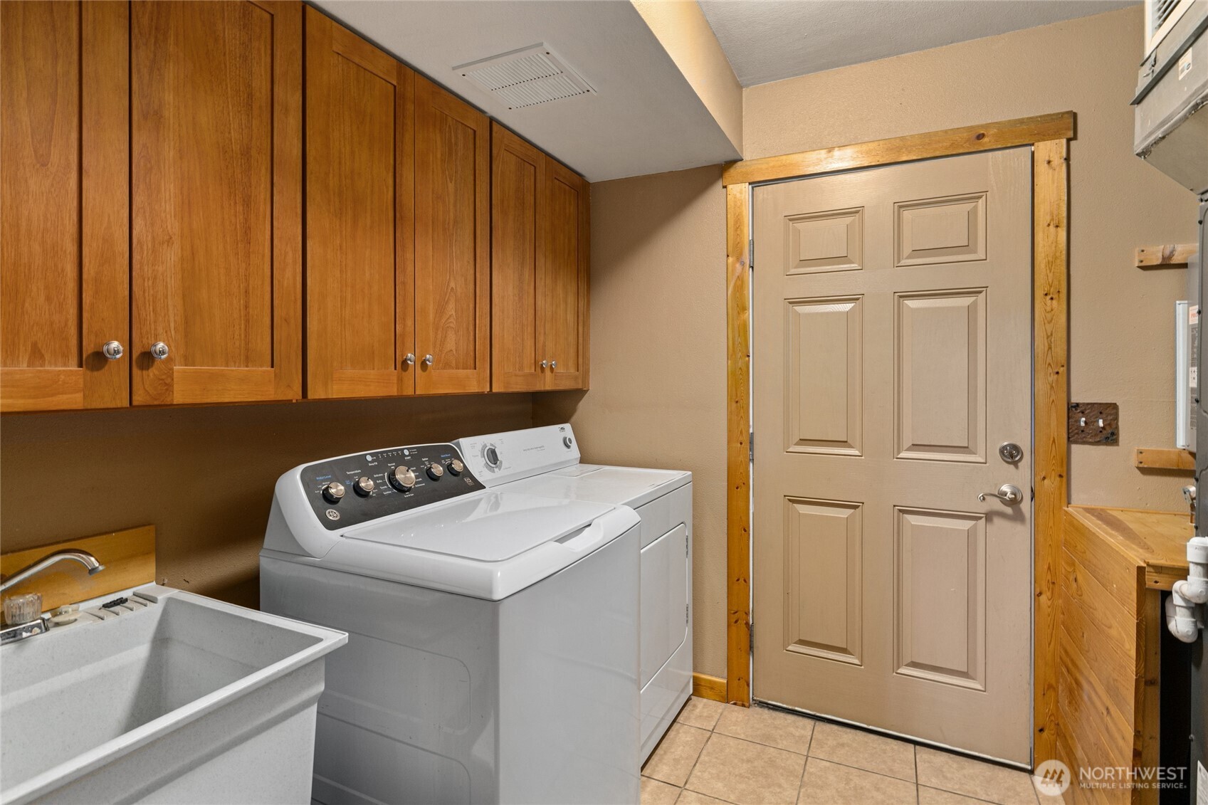 160 Ronald Ridge Drive Property Photo 25