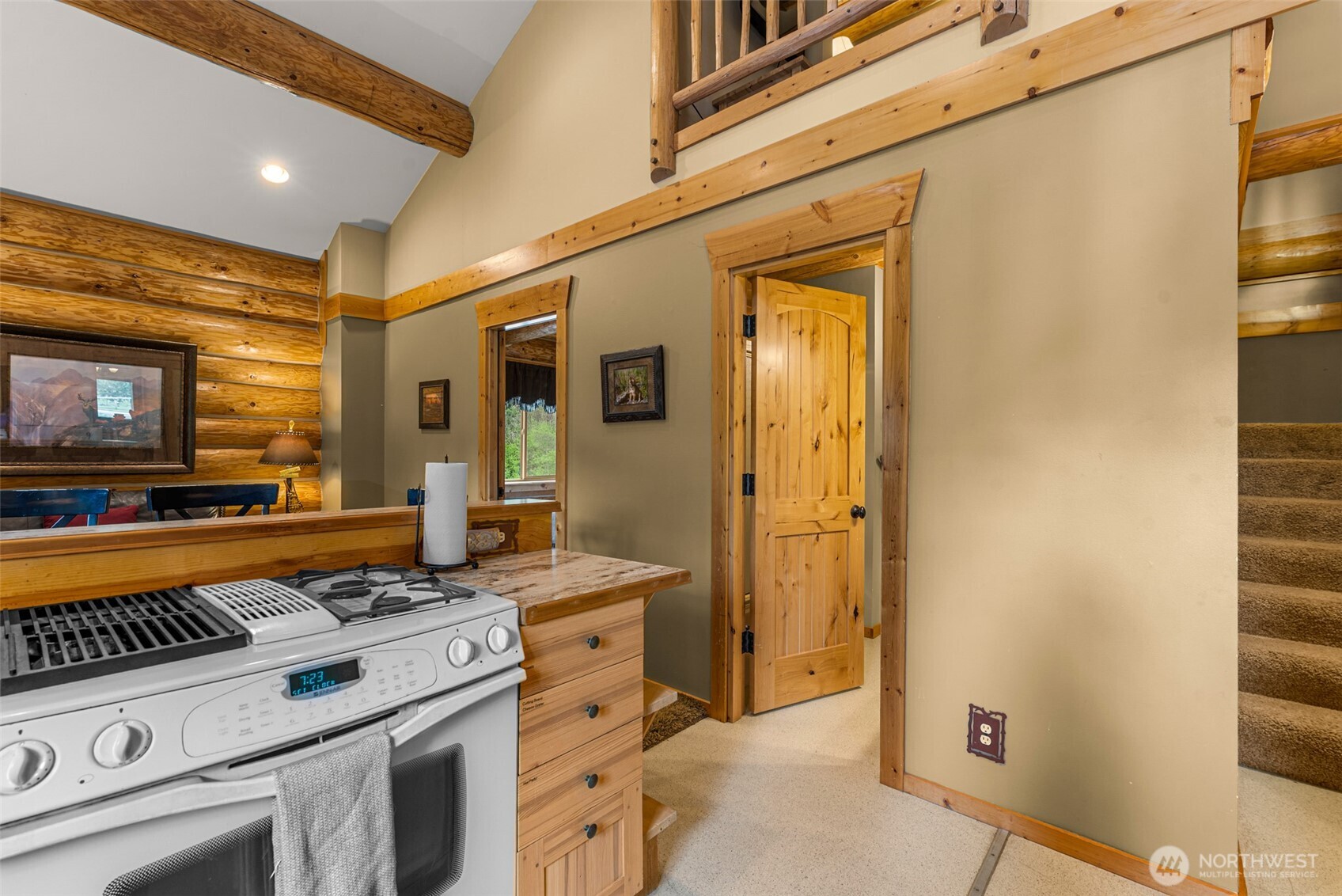 18135 River Road Property Photo 39