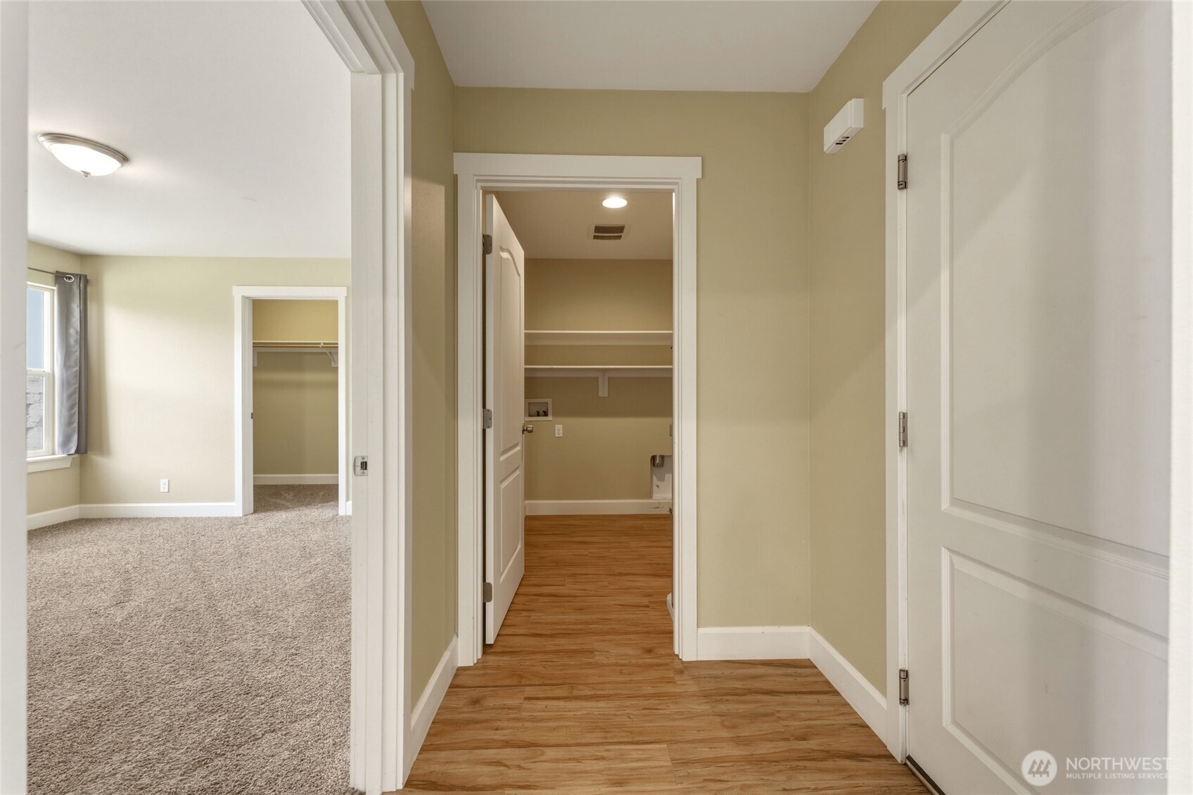 809 Clark Court Property Photo 8