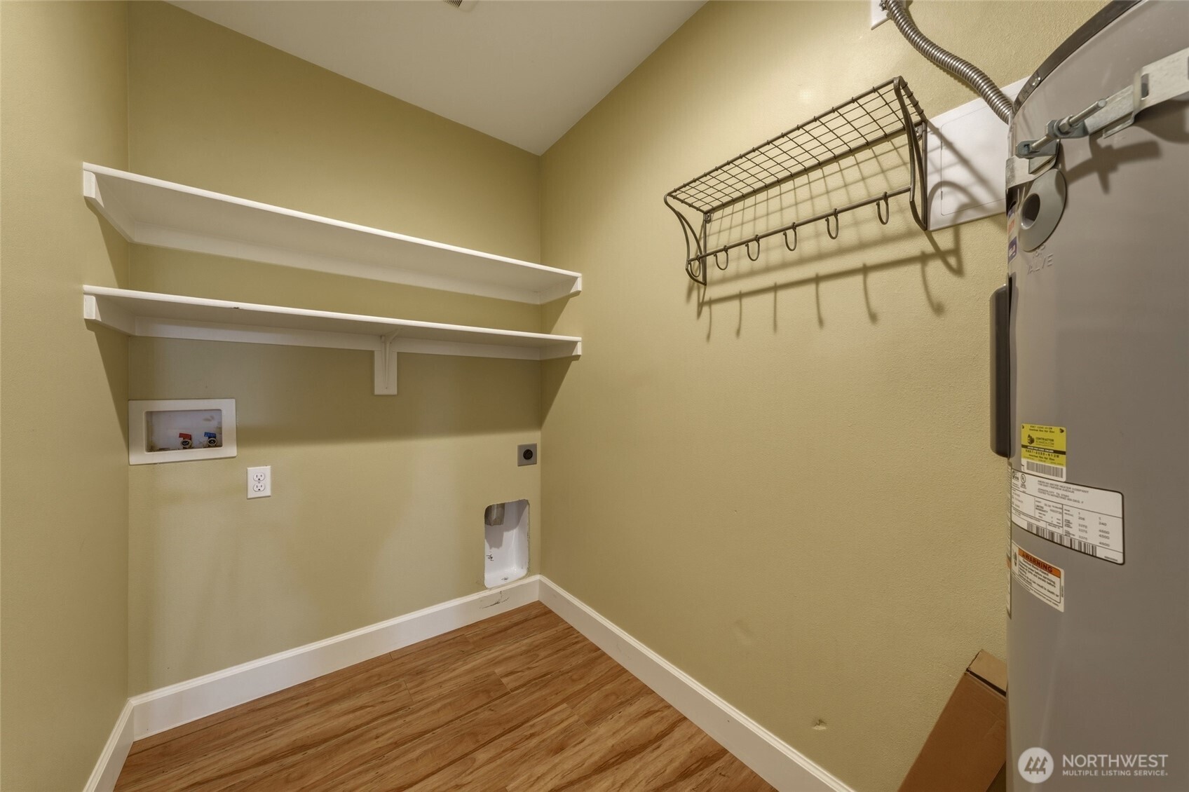 809 Clark Court Property Photo 9