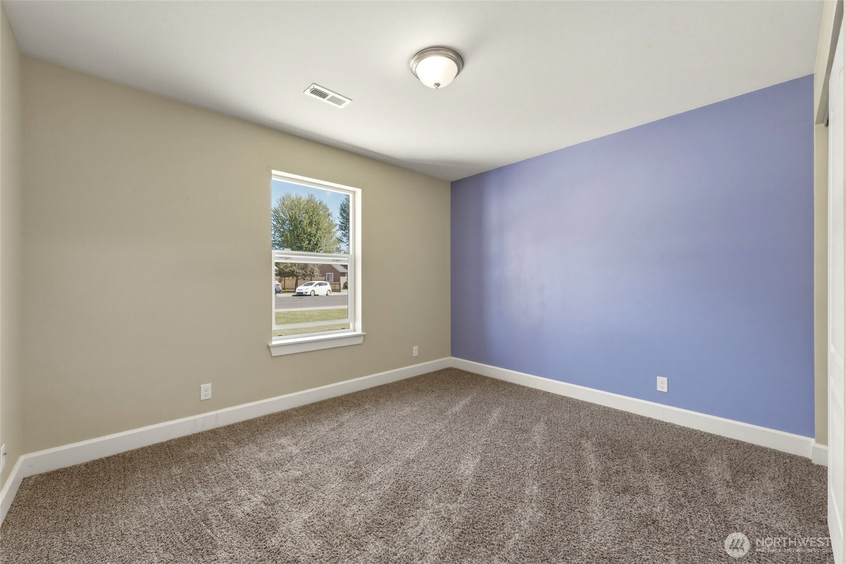 809 Clark Court Property Photo 15