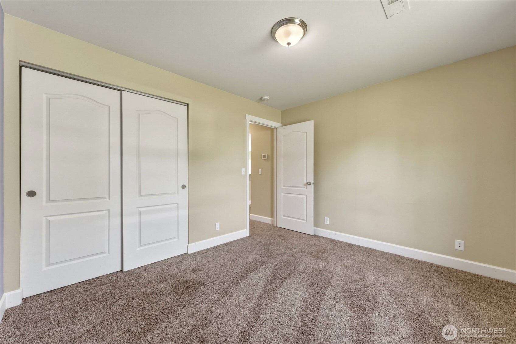 809 Clark Court Property Photo 16