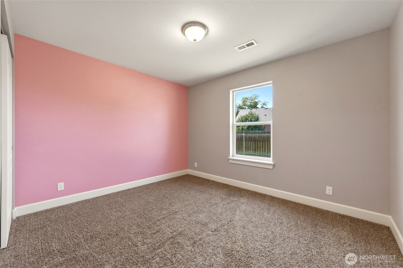 809 Clark Court Property Photo 18