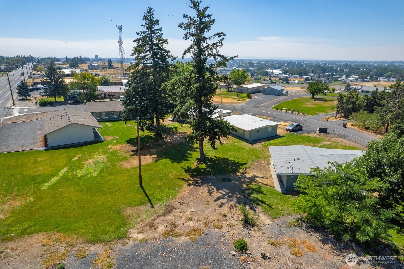 4413 Circle Place Property Photo 25