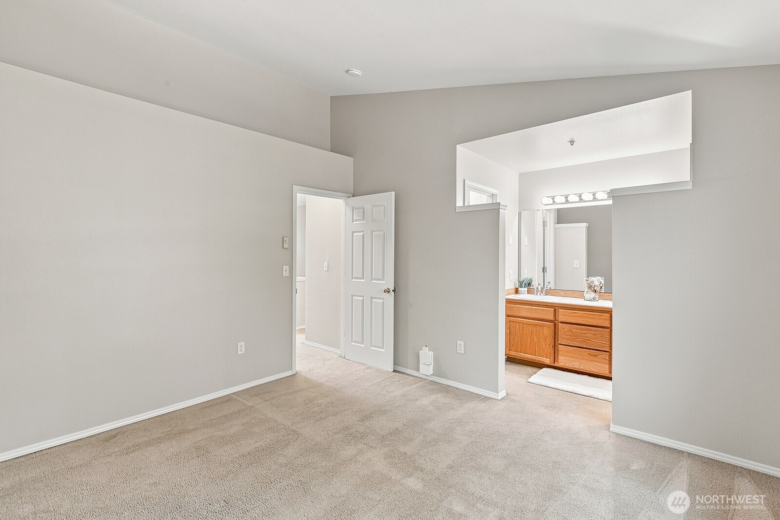 5400 Harbour Pointe Boulevard E202 Property Photo 28
