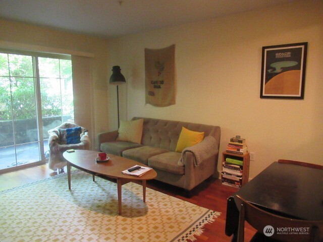 700 E Denny Way 202 Property Photo 3