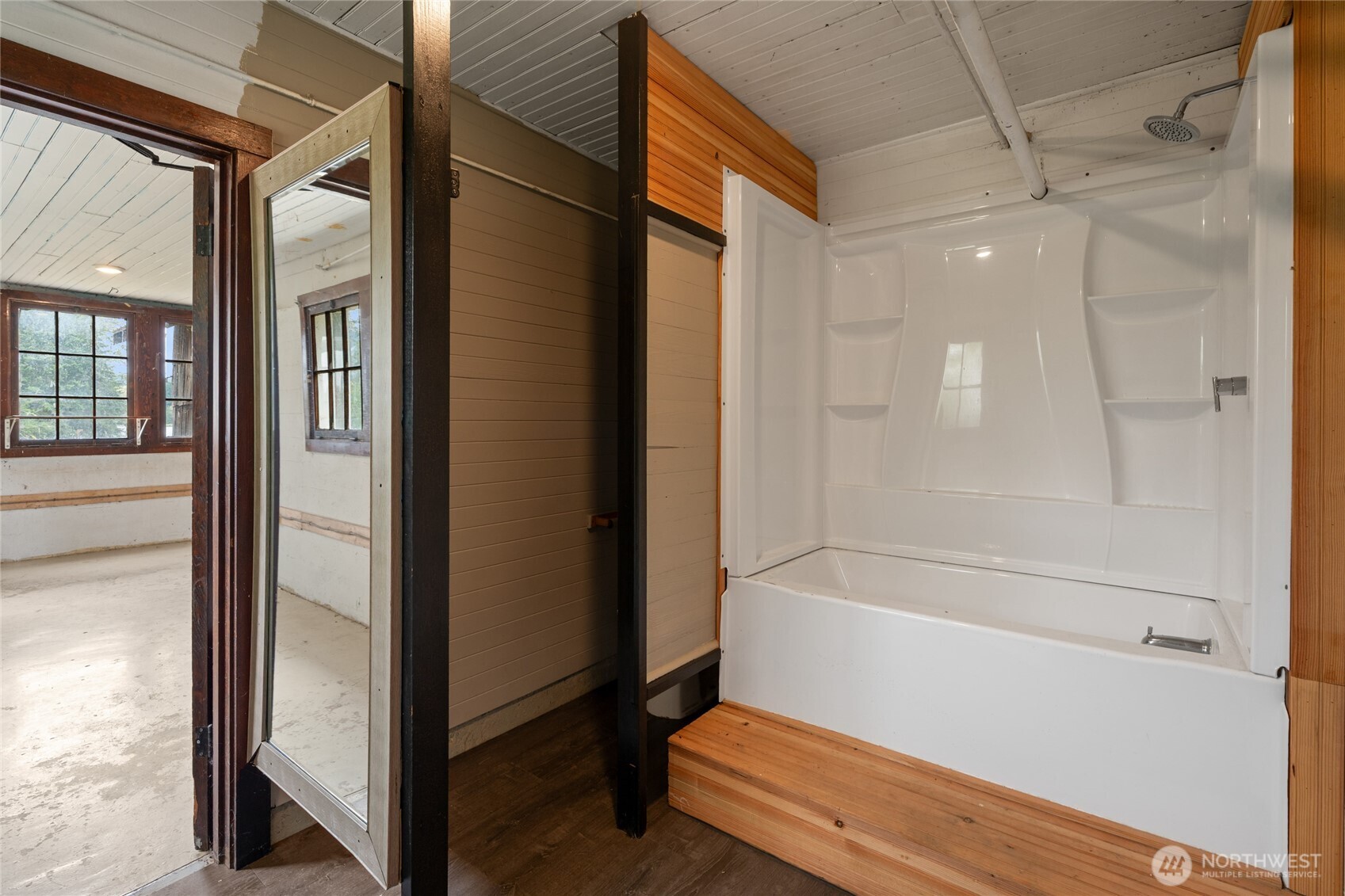 50208 Mountain Highway Property Photo 30