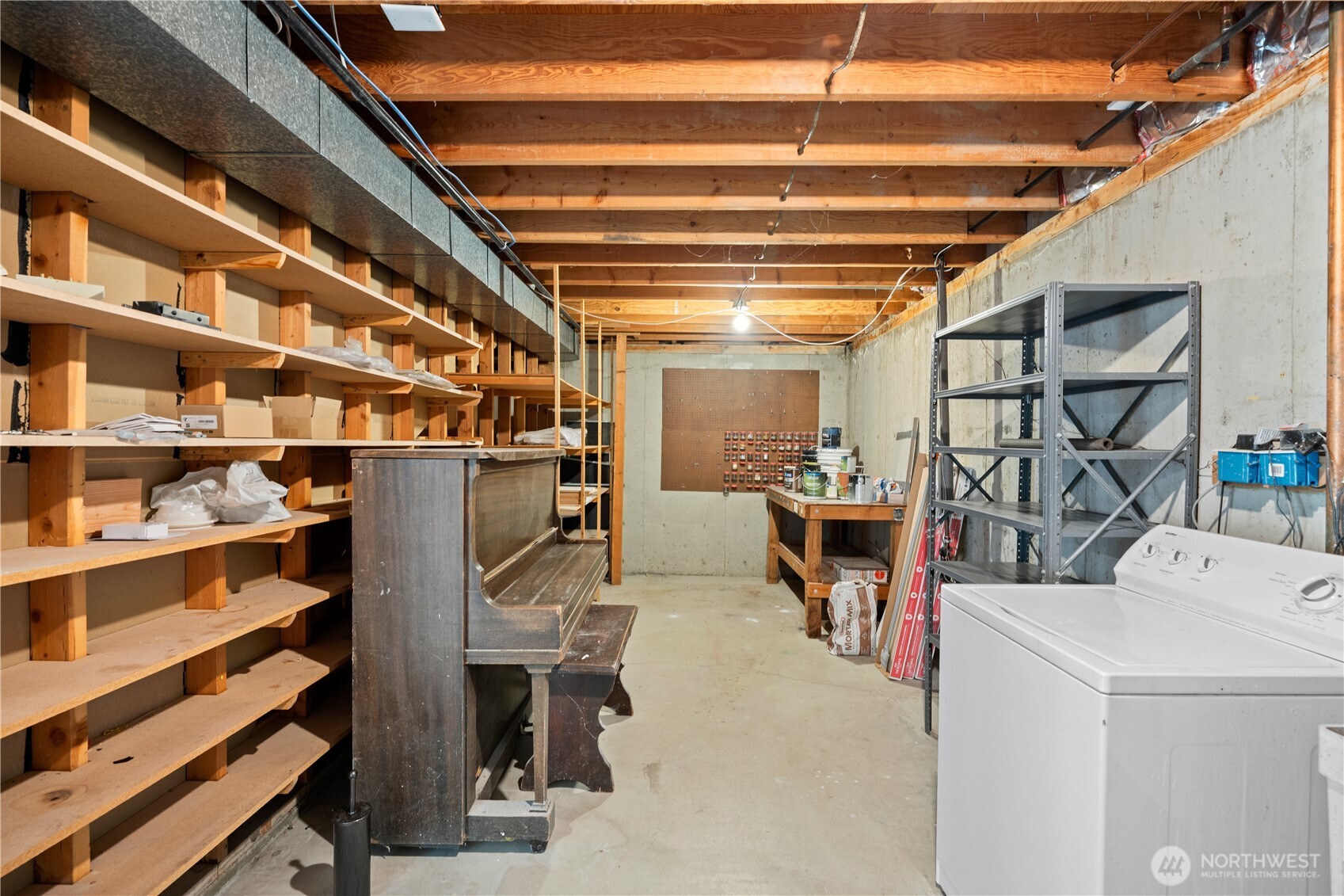 7118 N Winston Drive Property Photo 29