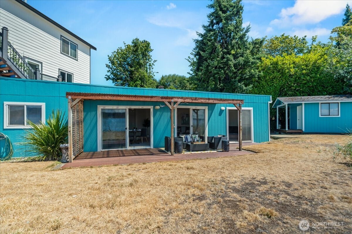 2711 Day Island Boulevard Property Photo 27