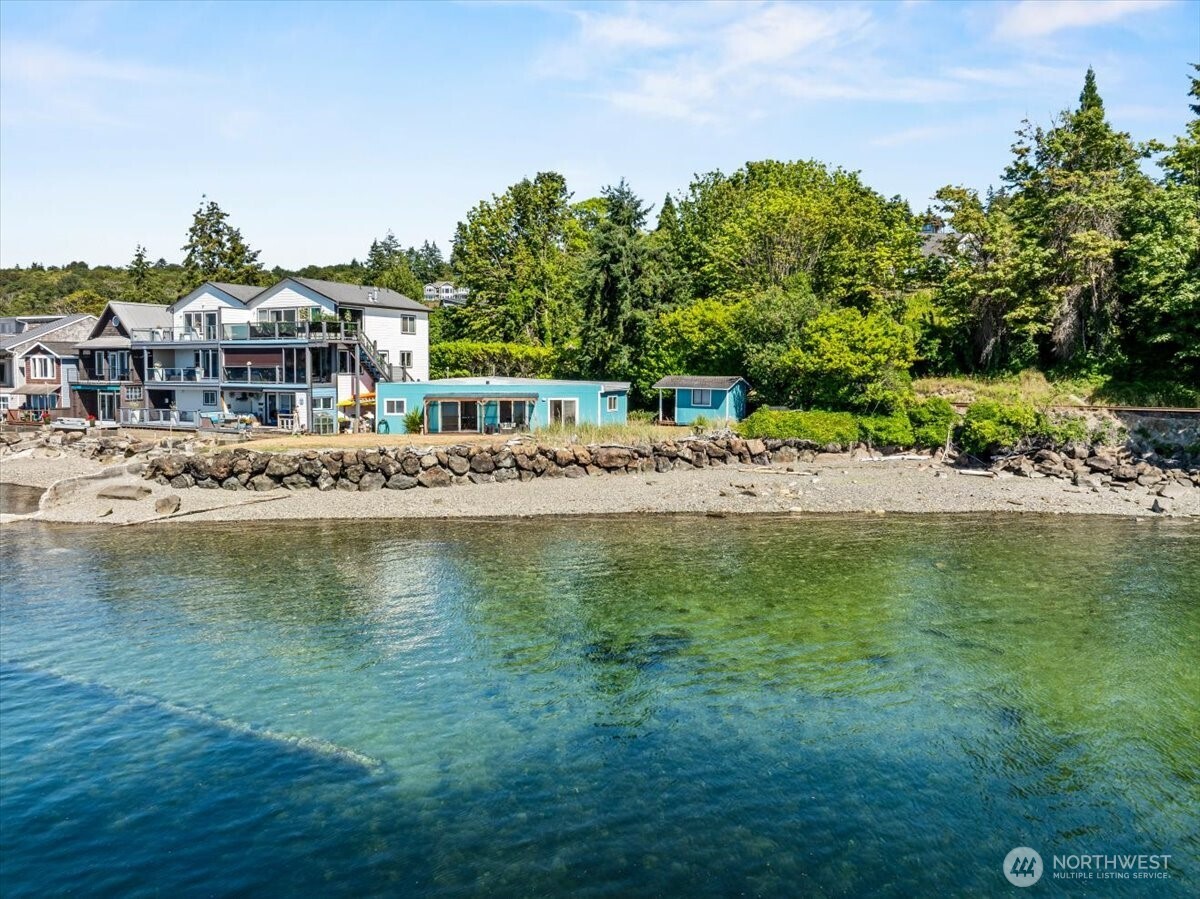 2711 Day Island Boulevard Property Photo 36