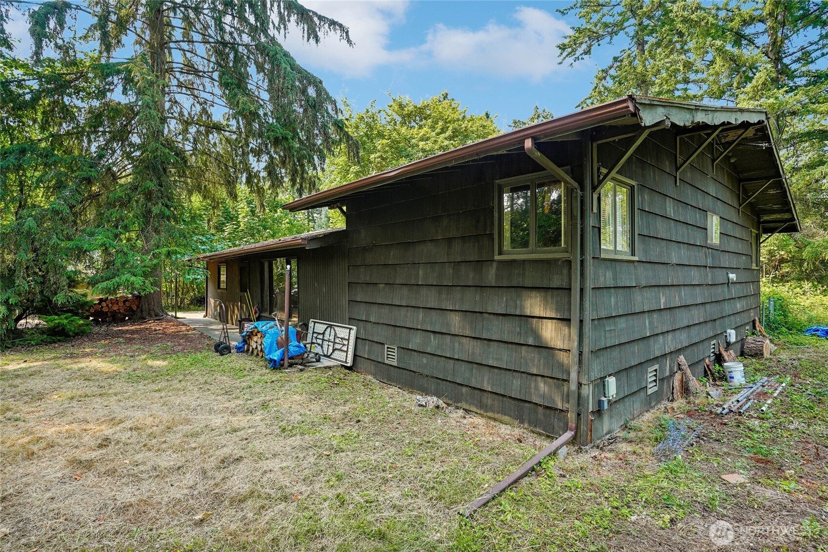 7203 128th Street Property Photo 2