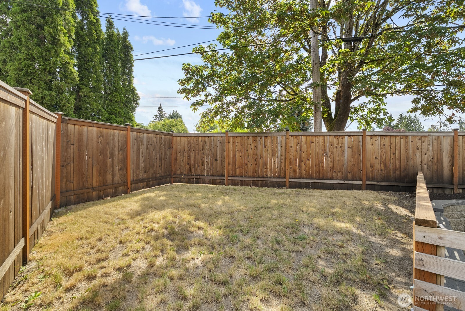1512 Milton Way Property Photo 17