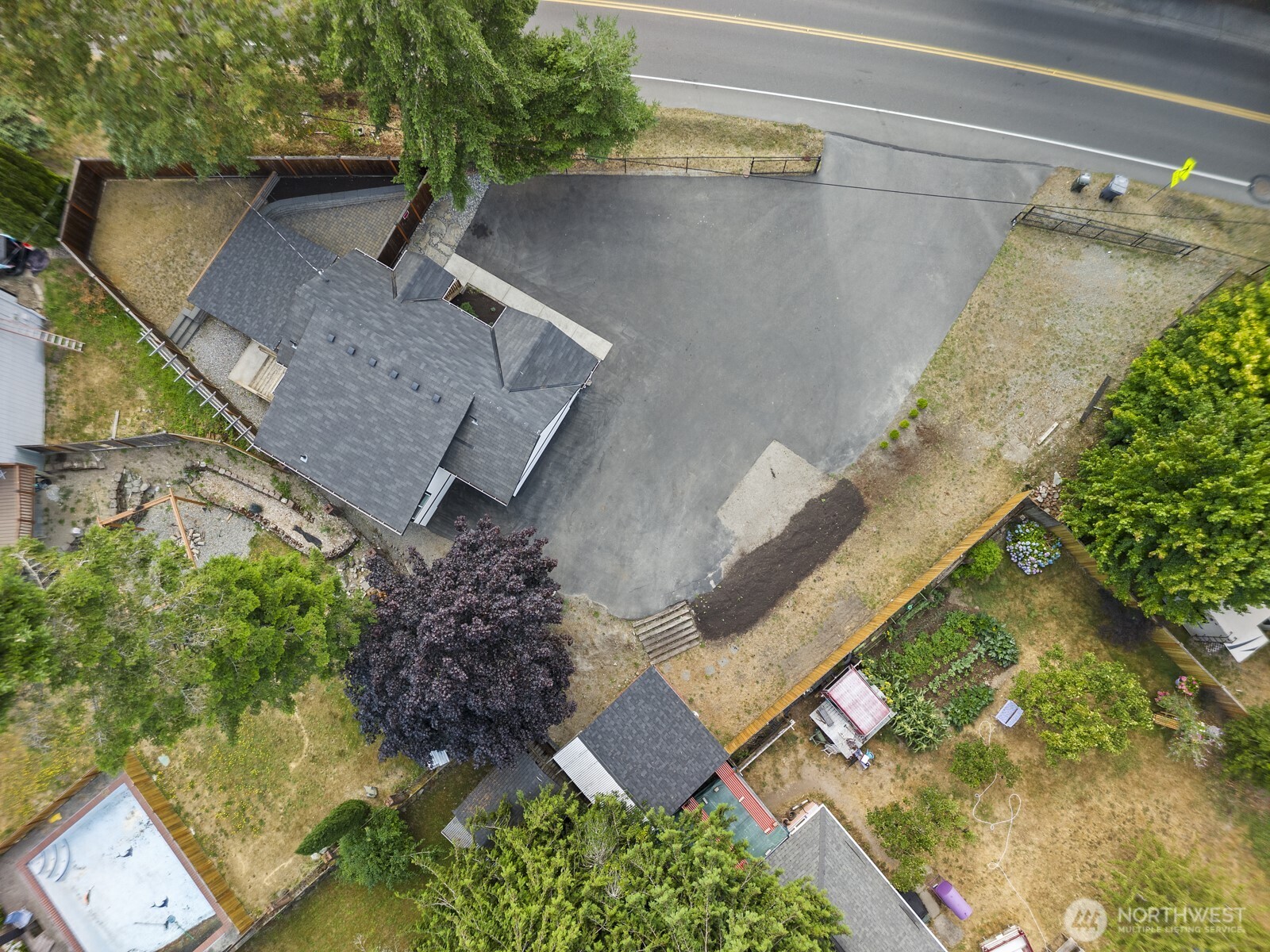 1512 Milton Way Property Photo 19