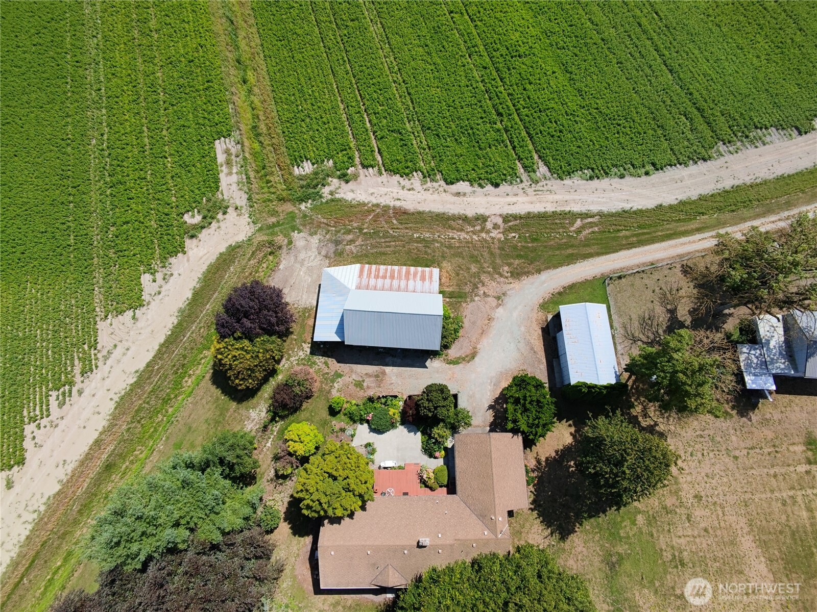 12741 Ring Lane Property Photo 4
