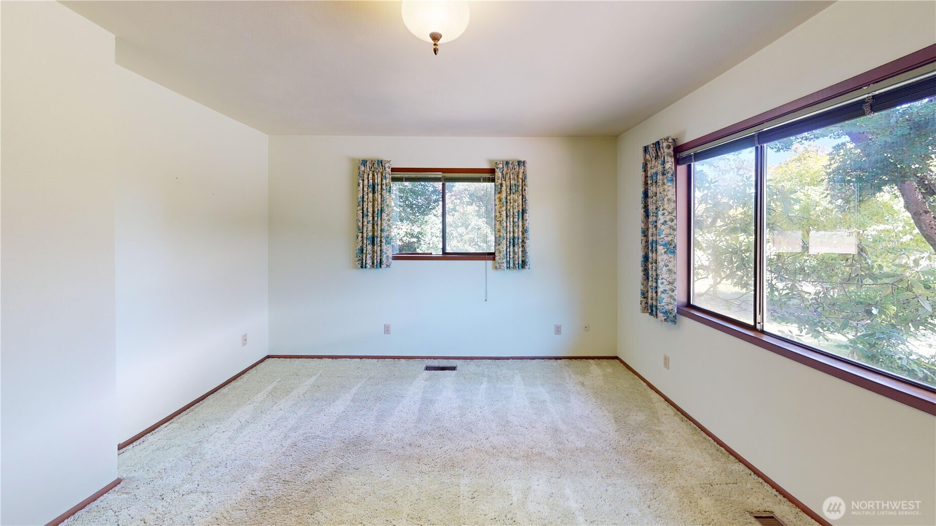 12741 Ring Lane Property Photo 19