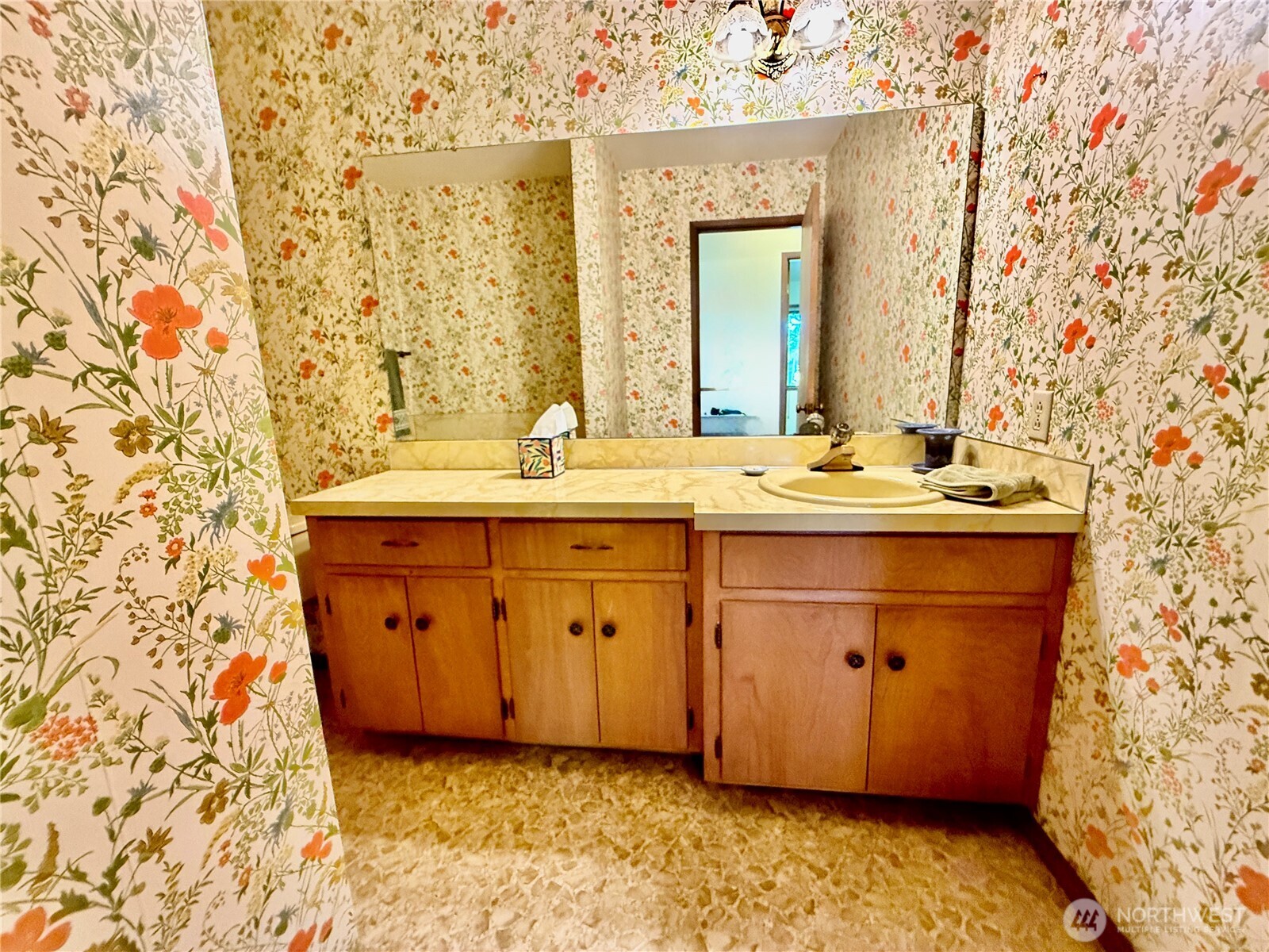 12741 Ring Lane Property Photo 20