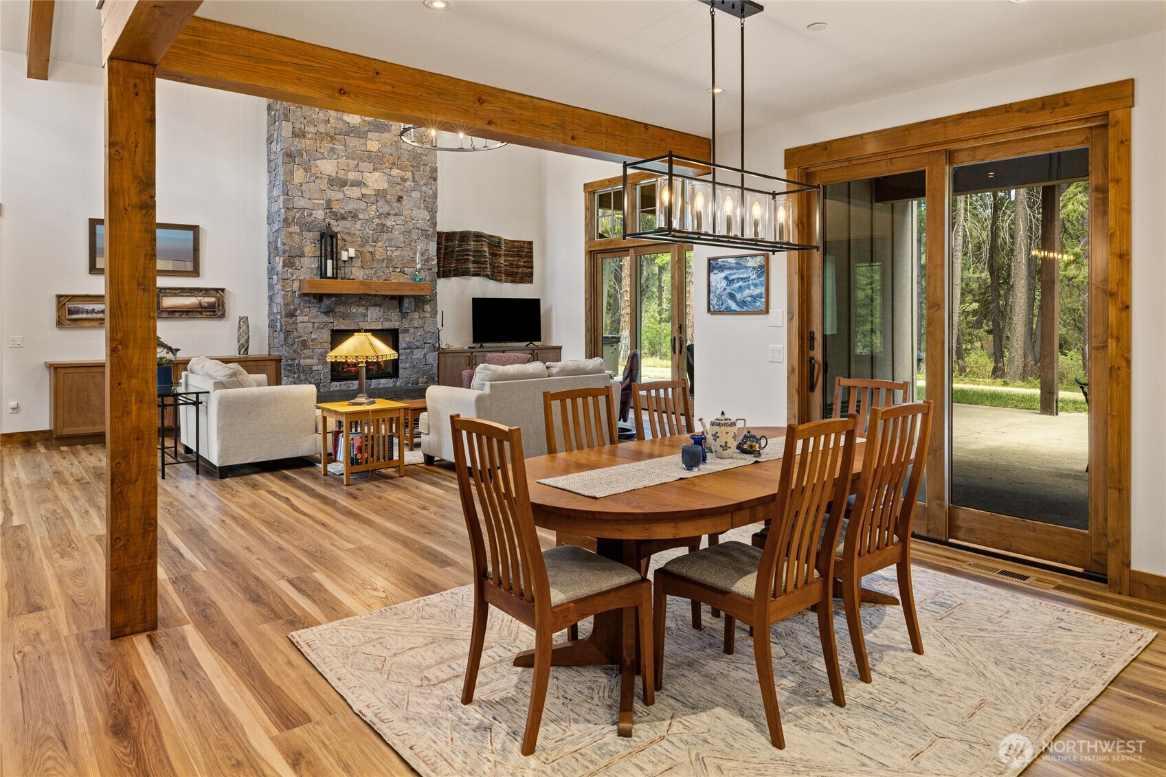 1470 Kokanee Loop Property Photo 15