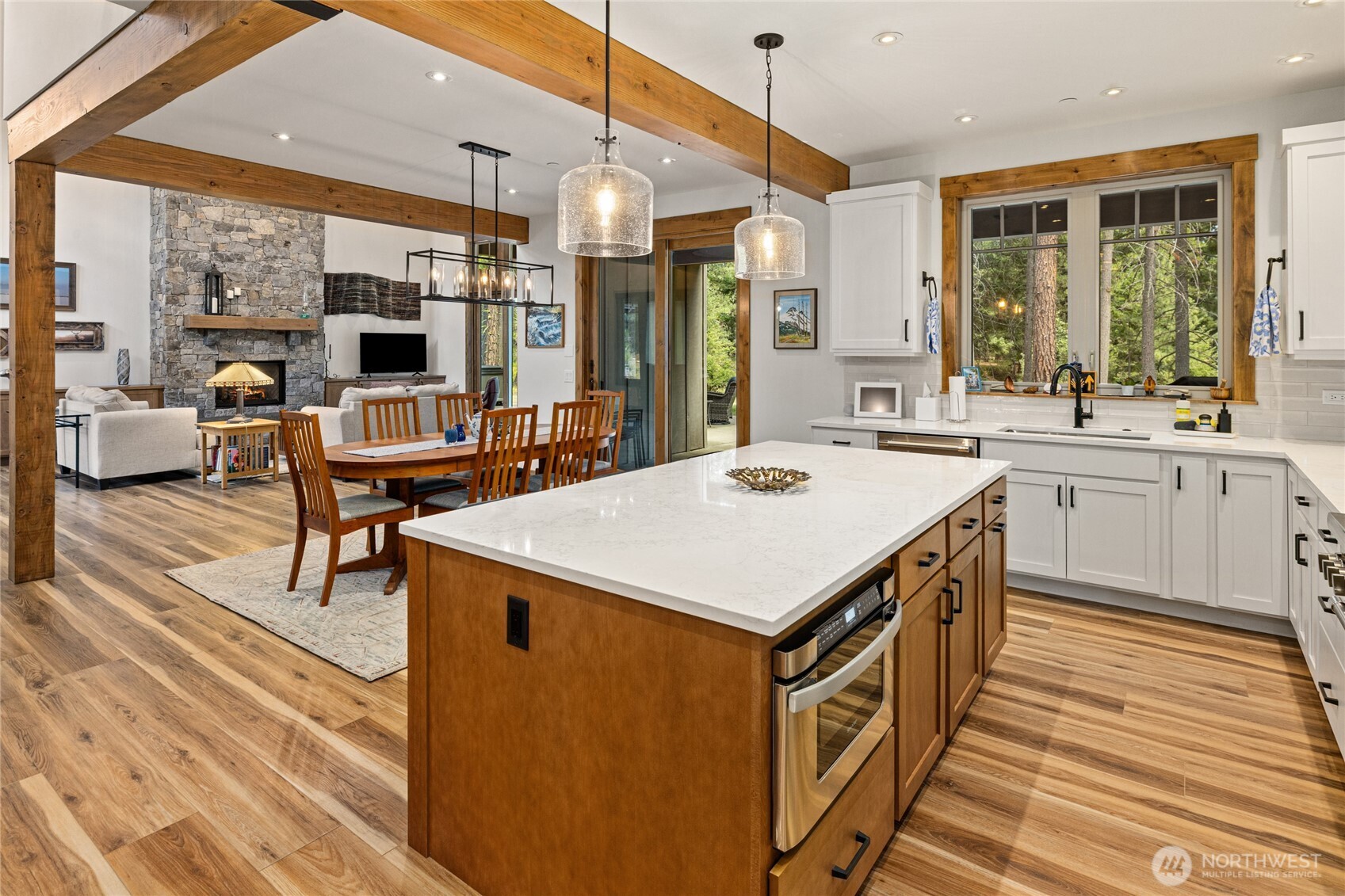 1470 Kokanee Loop Property Photo 16